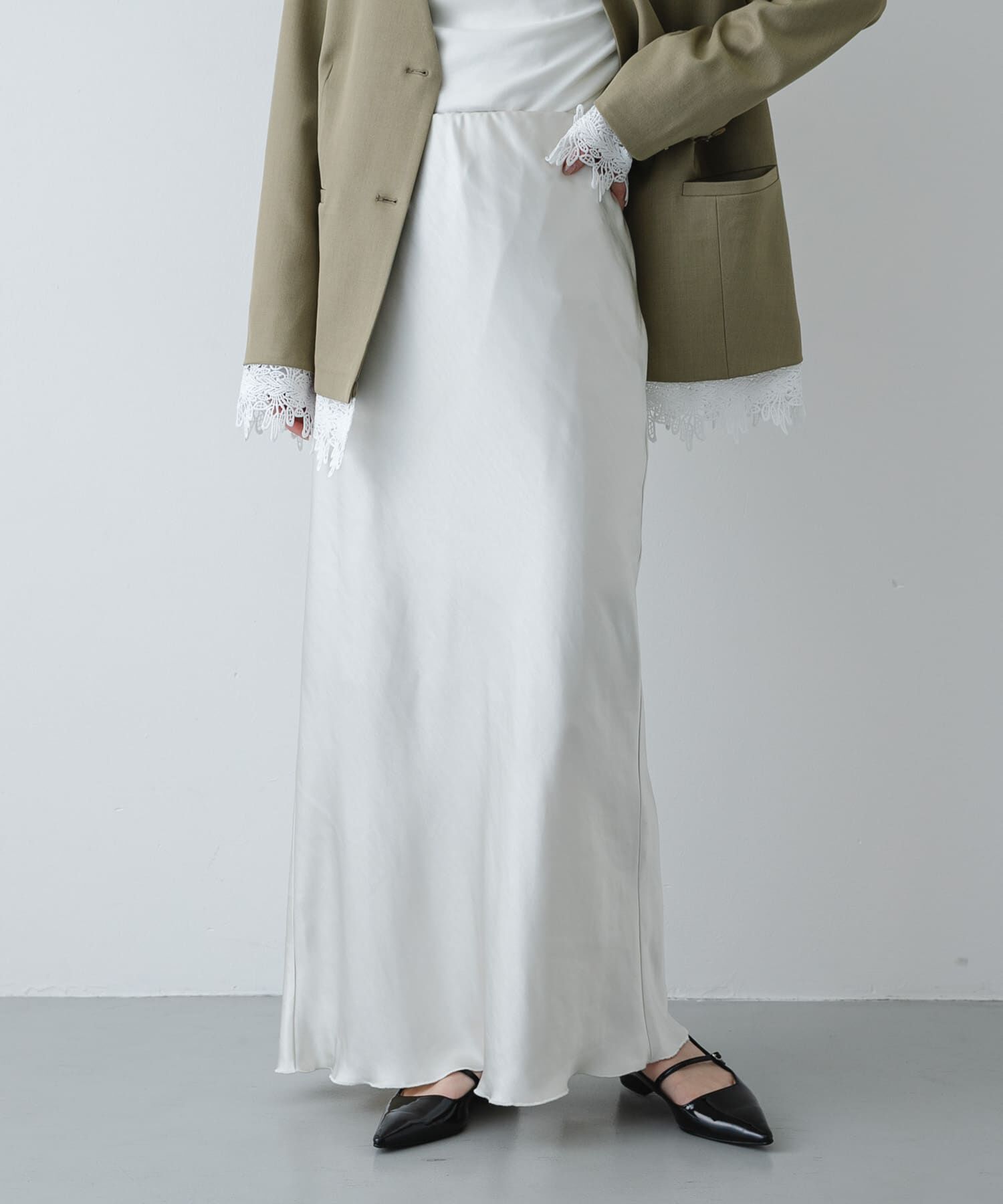 SENSE OF PLACE by URBAN RESEARCH「サテンアイラインスカート」|スカート|