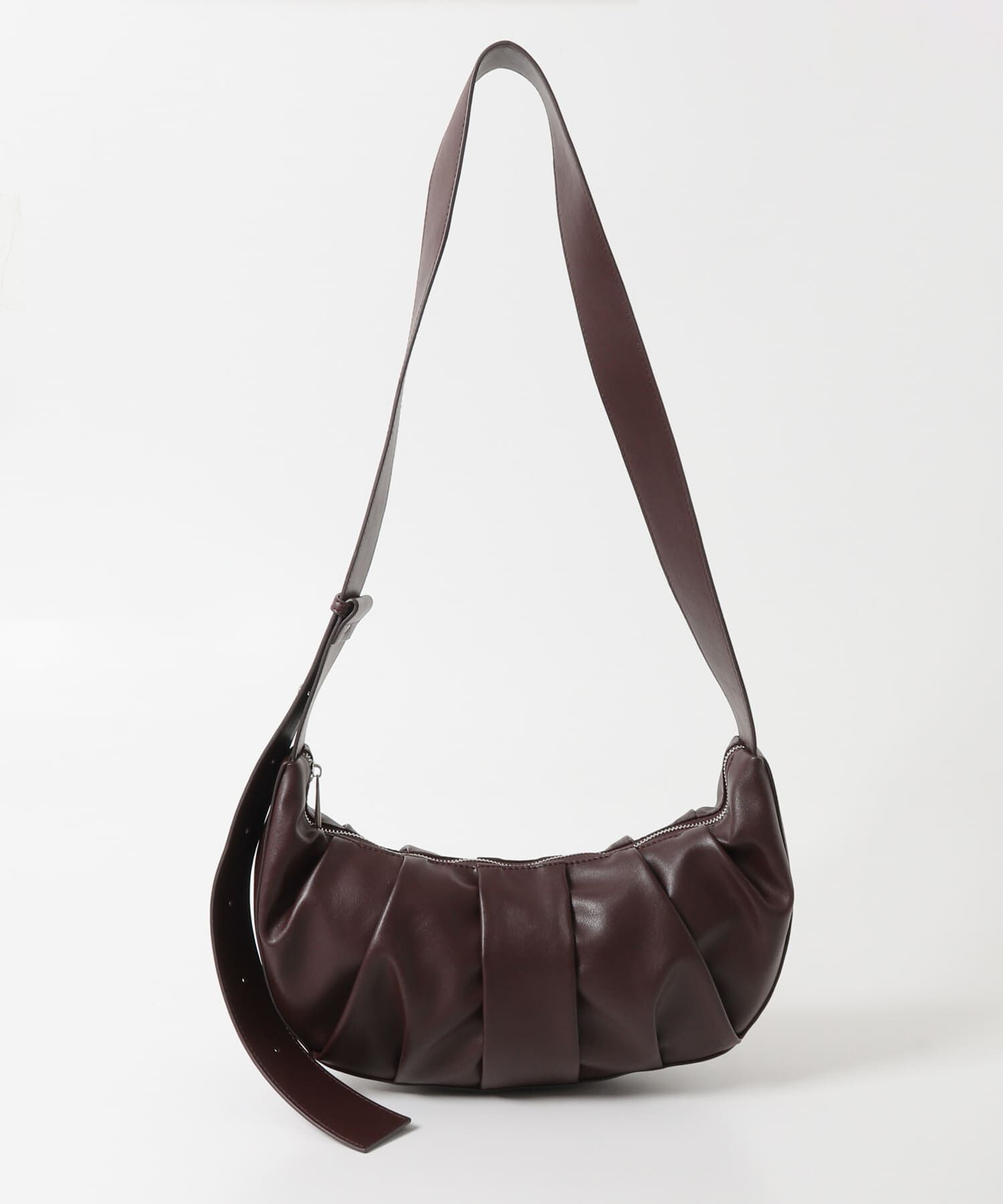 SENSE OF PLACE by URBAN RESEARCH「ハーフムーンタックショルダー」|ショルダー・メッセンジャー|