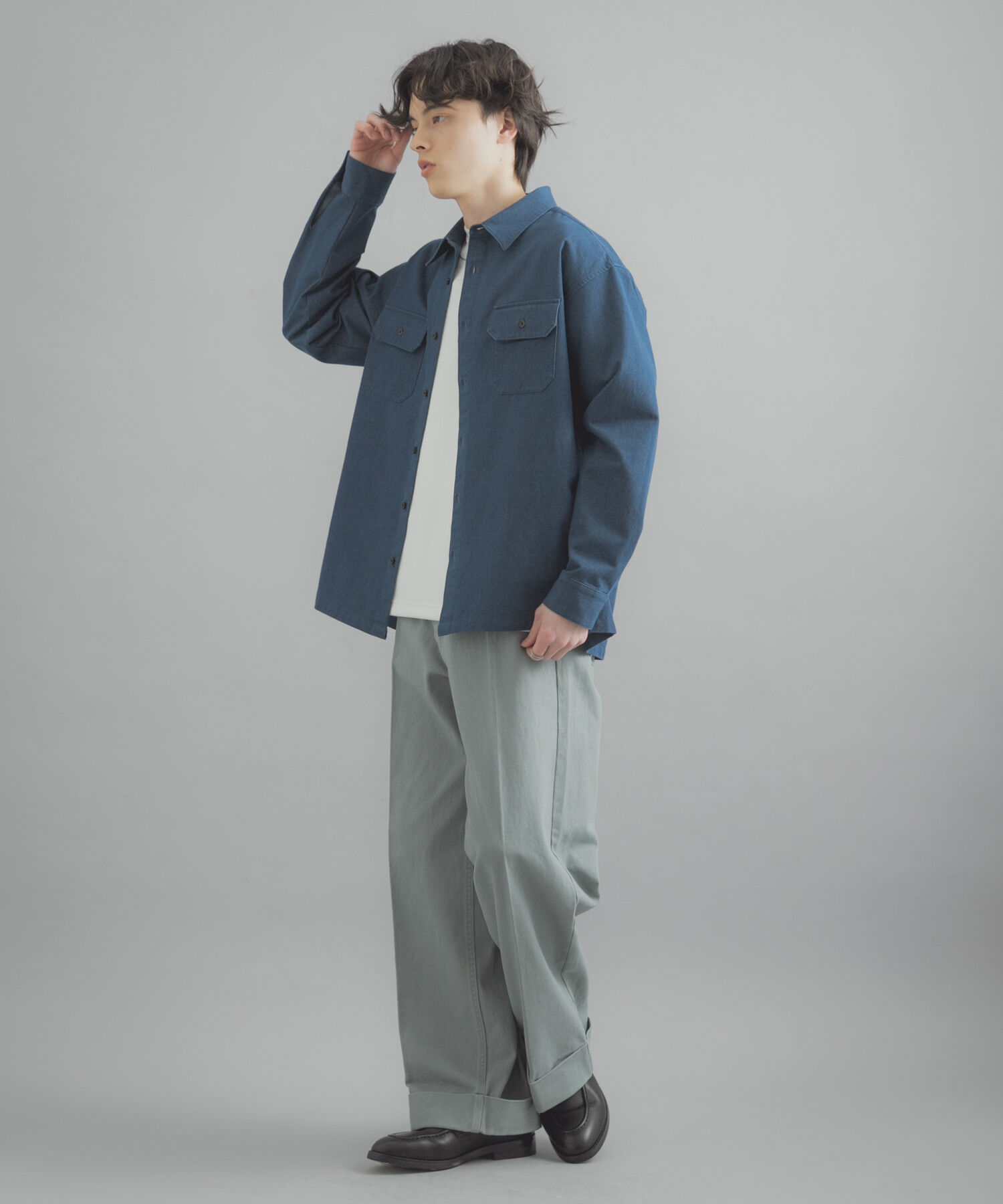 SENSE OF PLACE by URBAN RESEARCH「ダブルポケットカラーデニムシャツ」|シャツ・ブラウス|