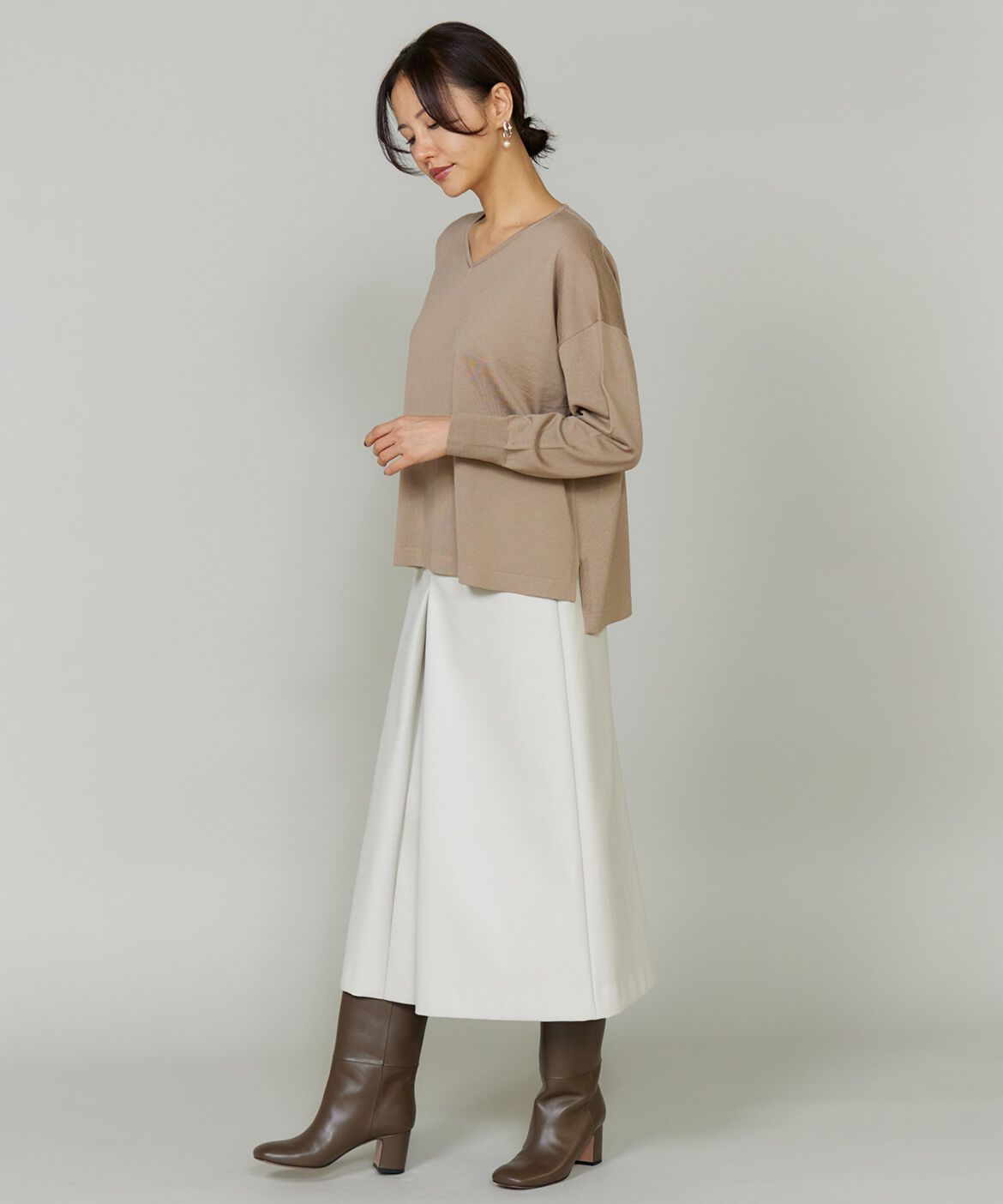 INED「オーバーサイズVネックニット」|ニット・セーター|