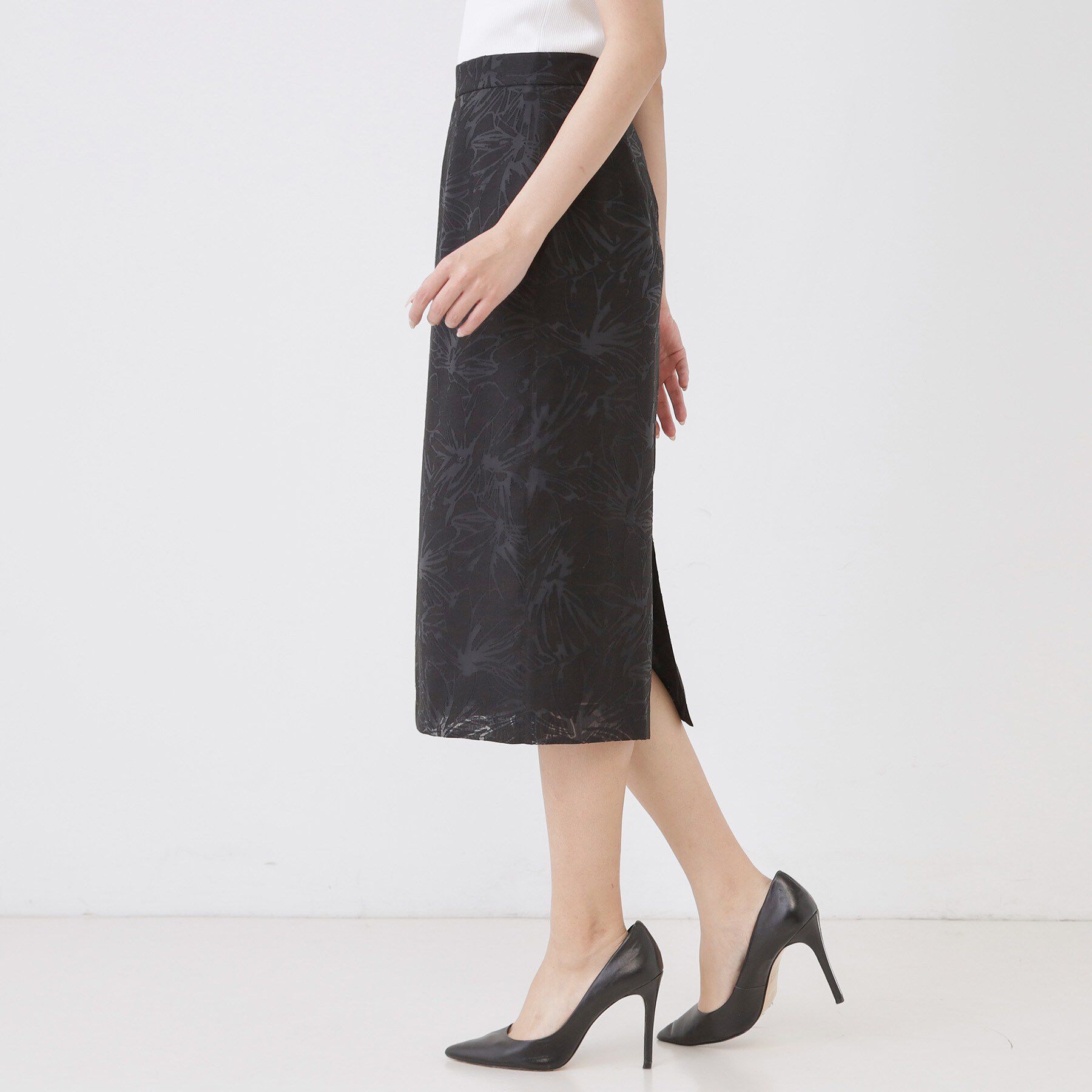 COUP DE CHANCE「【手洗い可／日本製／セットアップ可】オパール加工タイトスカート」|スカート|