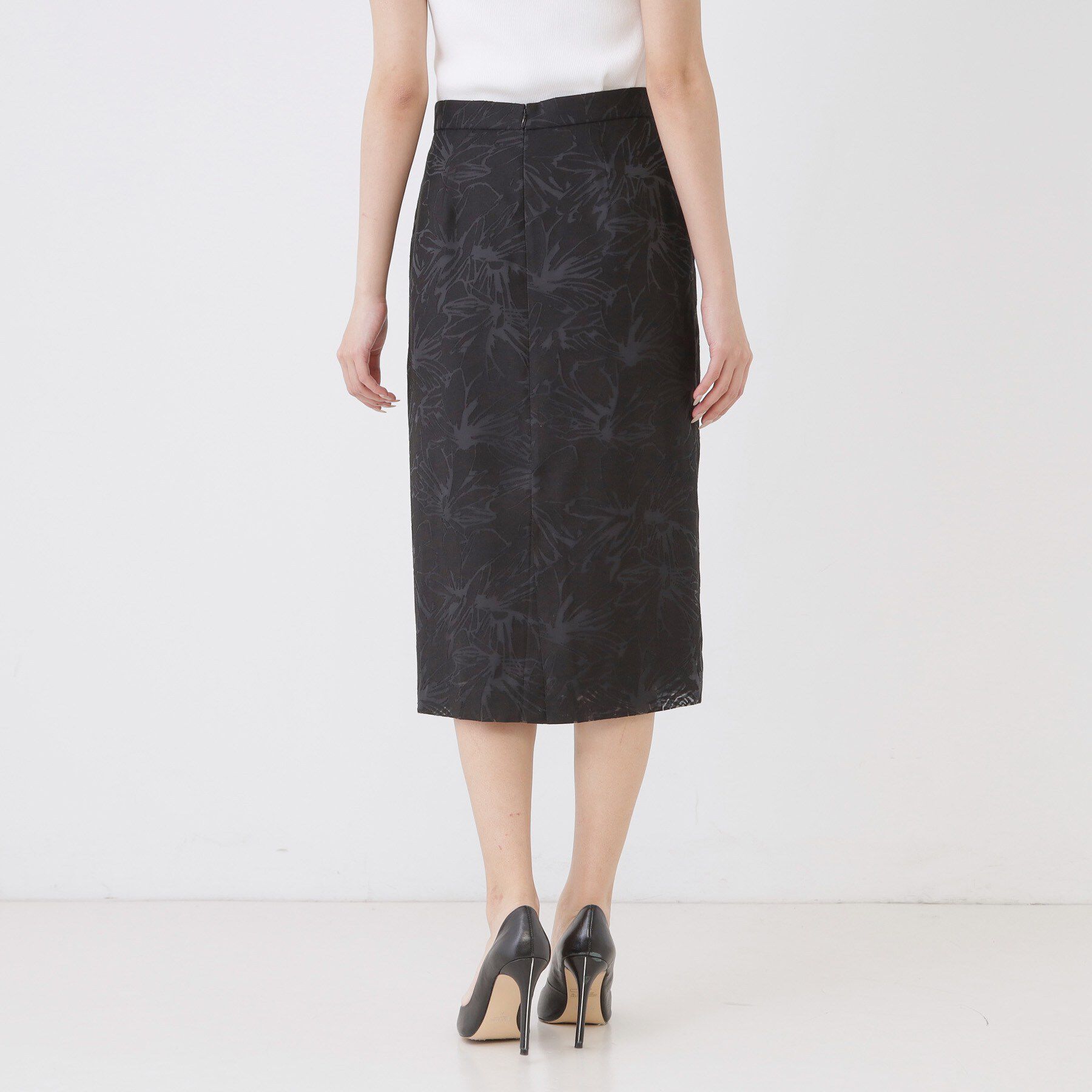 COUP DE CHANCE「【手洗い可／日本製／セットアップ可】オパール加工タイトスカート」|スカート|