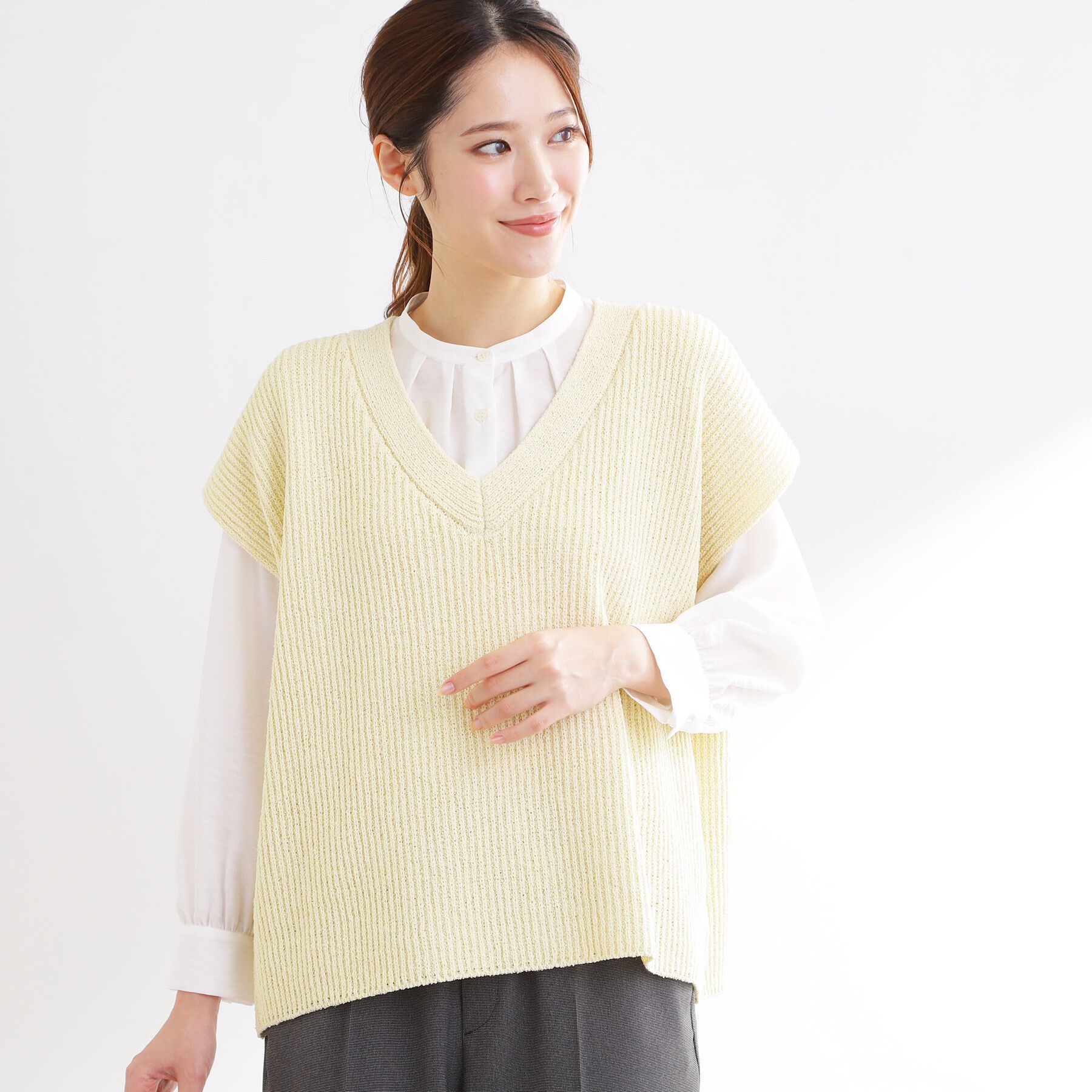 Reflect「【レイヤードにおすすめ◎】ドライタッチニットベスト」|ニット・セーター|