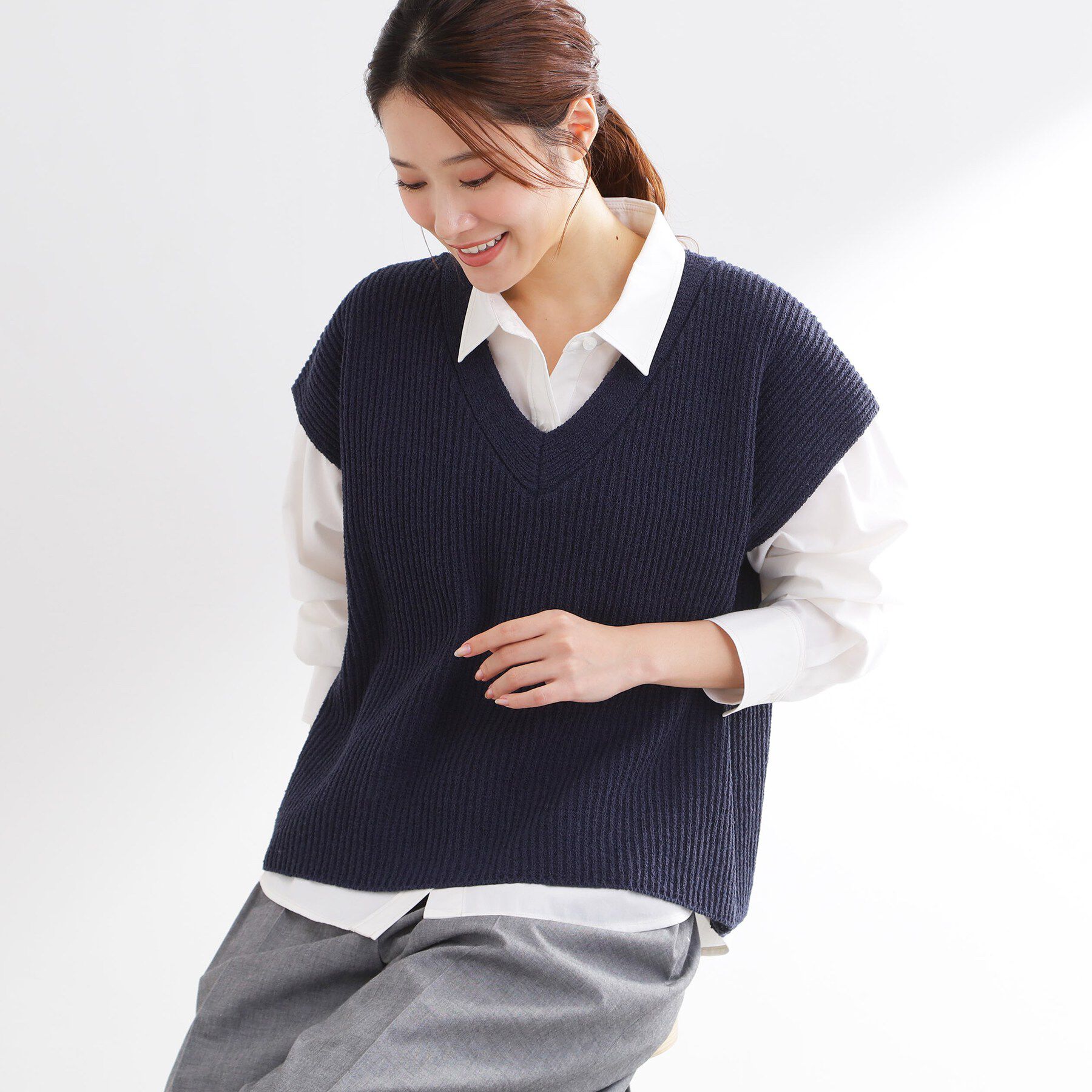 Reflect「【レイヤードにおすすめ◎】ドライタッチニットベスト」|ニット・セーター|