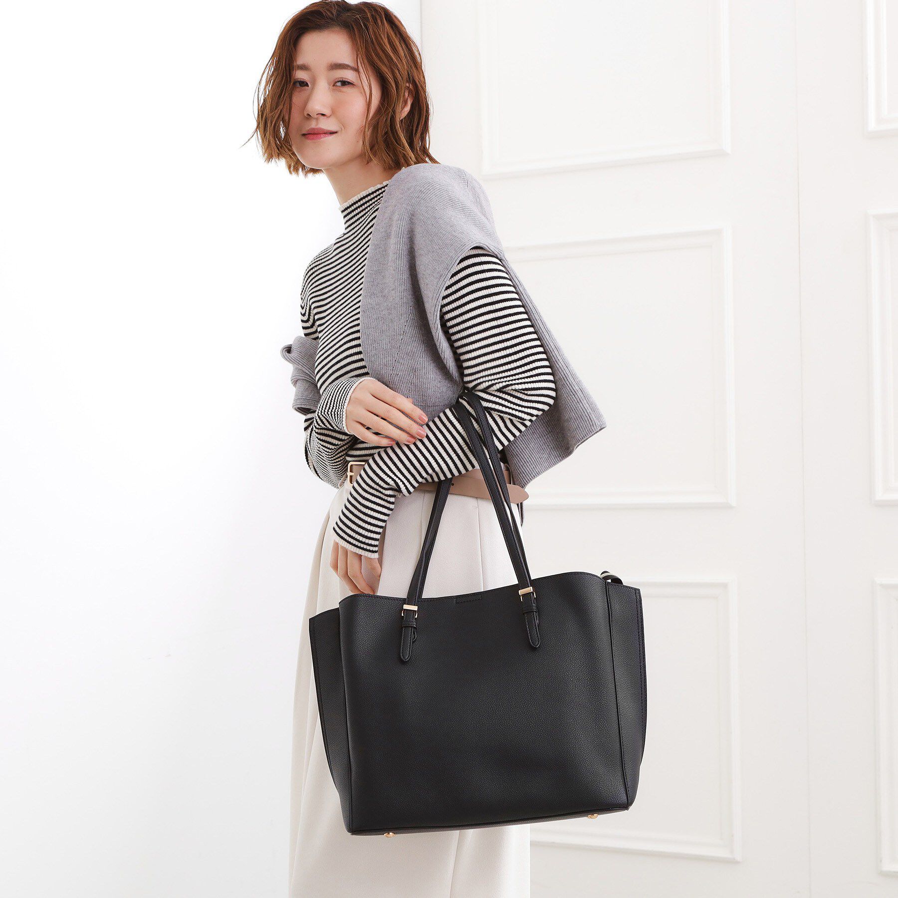 grove「【人間工学/A4】サイドスリットトート」|トートバッグ|