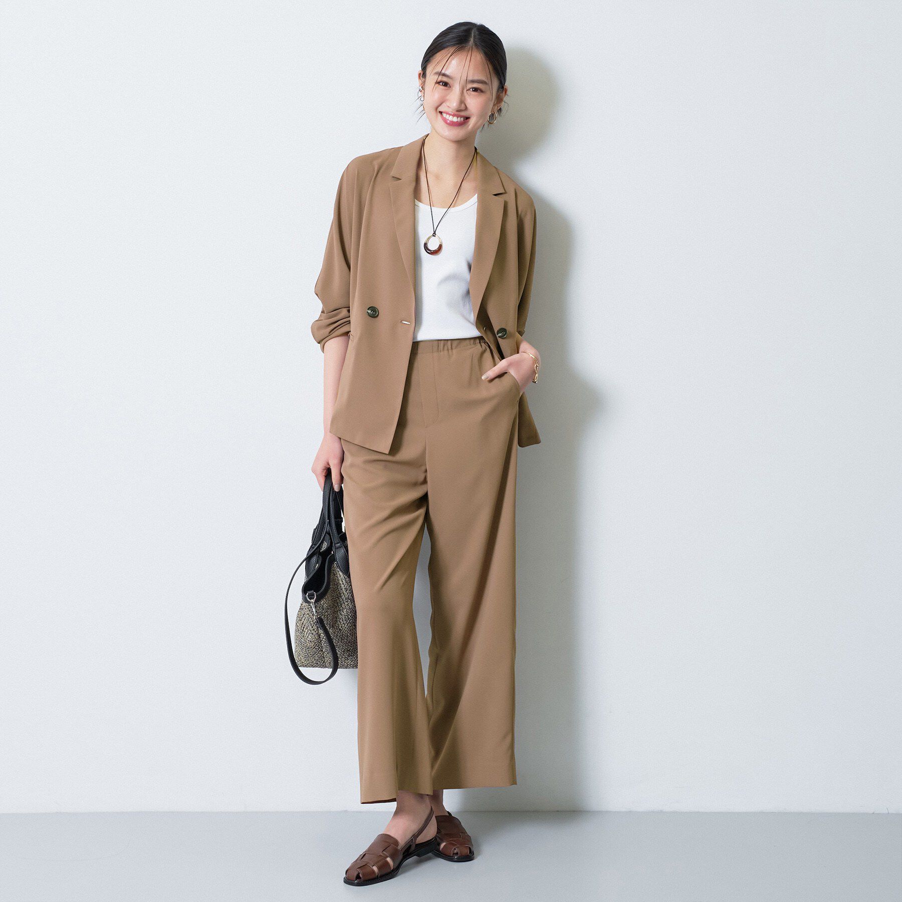 INDIVI「【さらに軽く軽快！／着る日傘】イージーワイドパンツ」|その他|