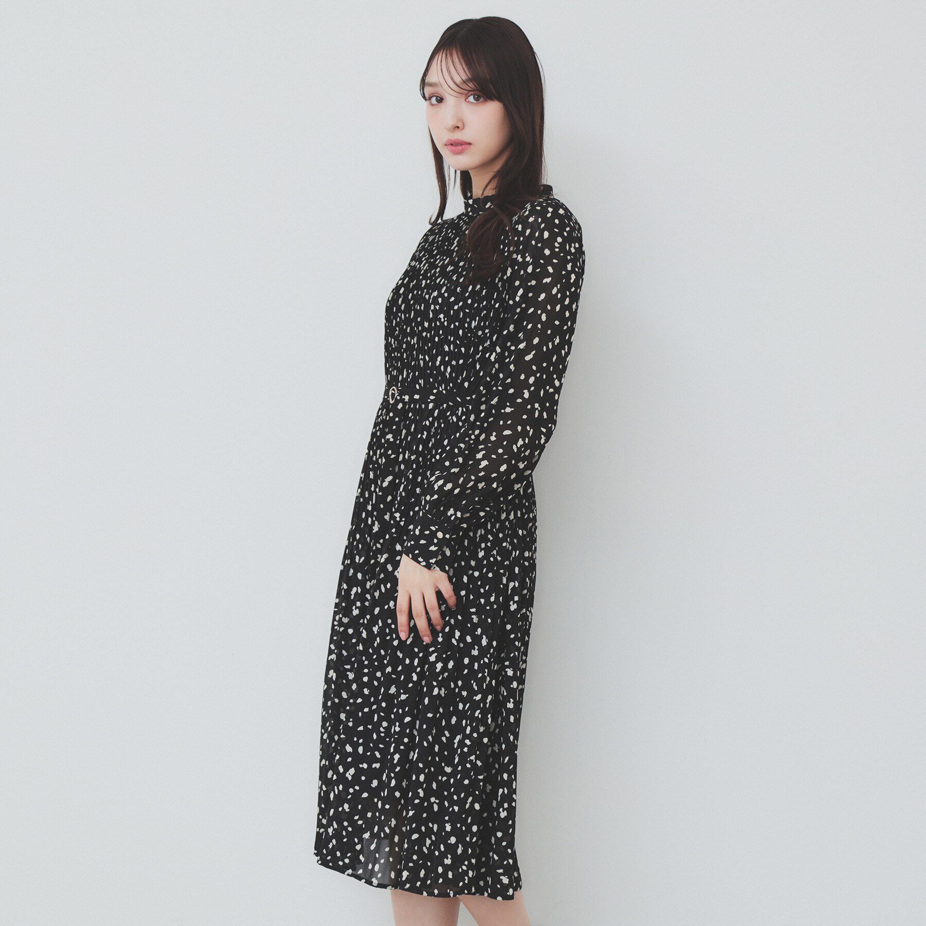 index「ベルト付きプリーツフレアワンピース【洗濯機洗い可/防シワ】」|ワンピース|