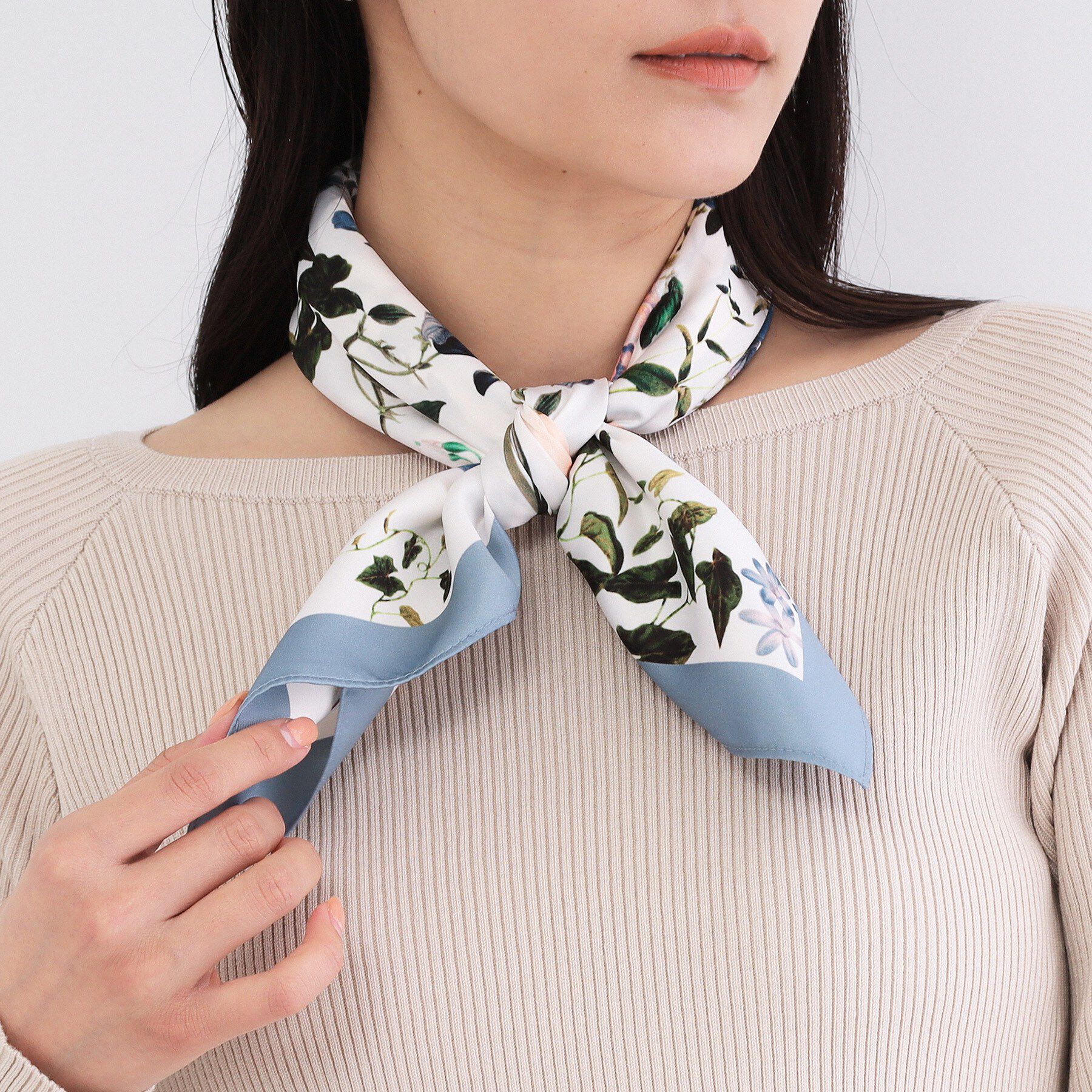 OPAQUE.CLIP「フラワー柄スカーフ」|ストール|