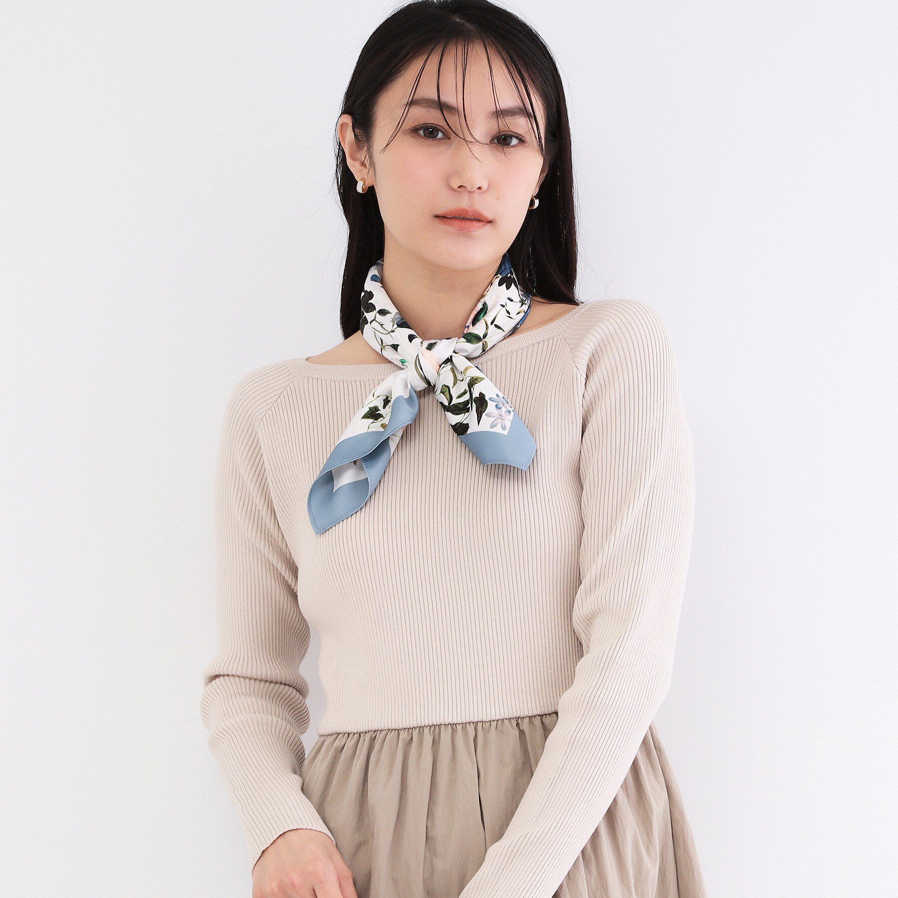 OPAQUE.CLIP「フラワー柄スカーフ」|ストール|