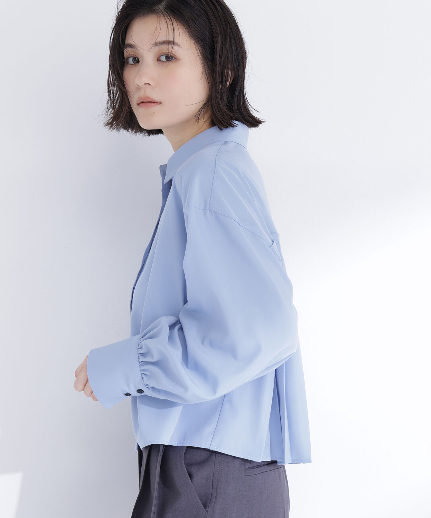  「バックプリーツデザインシャツ」|シャツ・ブラウス|