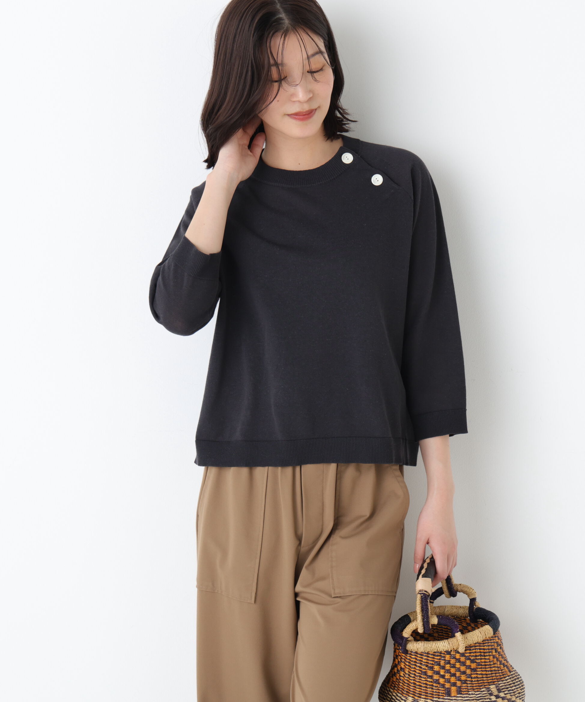  「◆ハイゲージニット６分袖ボタンプルオーバー」|ニット・セーター|チャコールグ 1