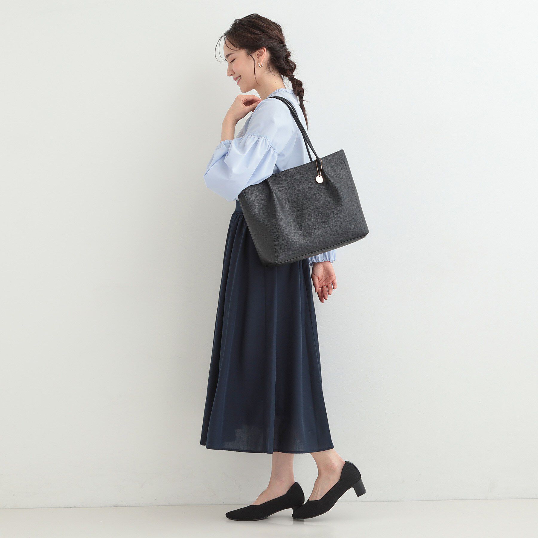 SHOO･LA･RUE「【軽量/通勤・通学】3層で使いやすい　A4トートバッグ」|トートバッグ|