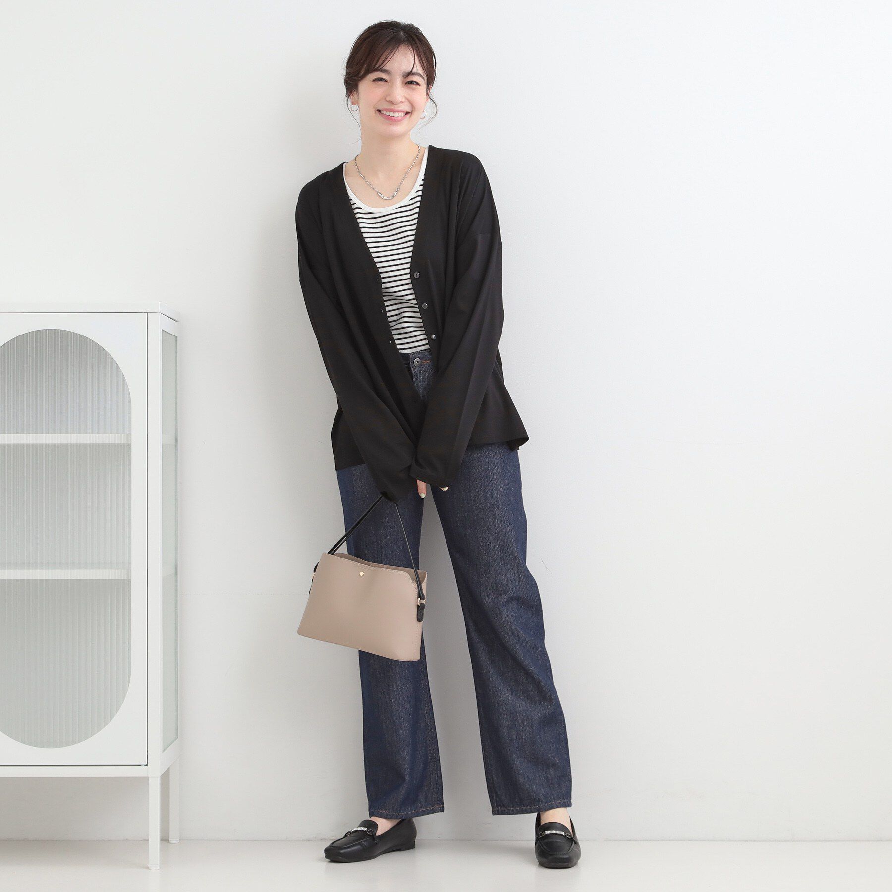 SHOO･LA･RUE「【S-LL/UV】手の甲まで隠れる 指穴付き とろみVネックカーディガン」|カーディガン|