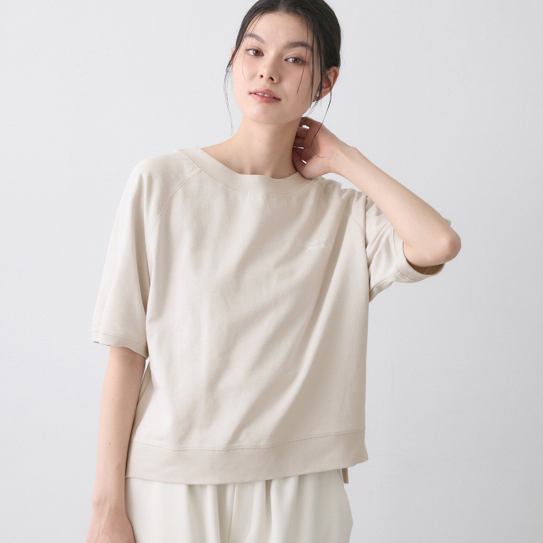 Dessin「【洗える】ミニ裏毛刺繍ロゴプルオーバー」|Tシャツ・カットソー|グレージュ(050)