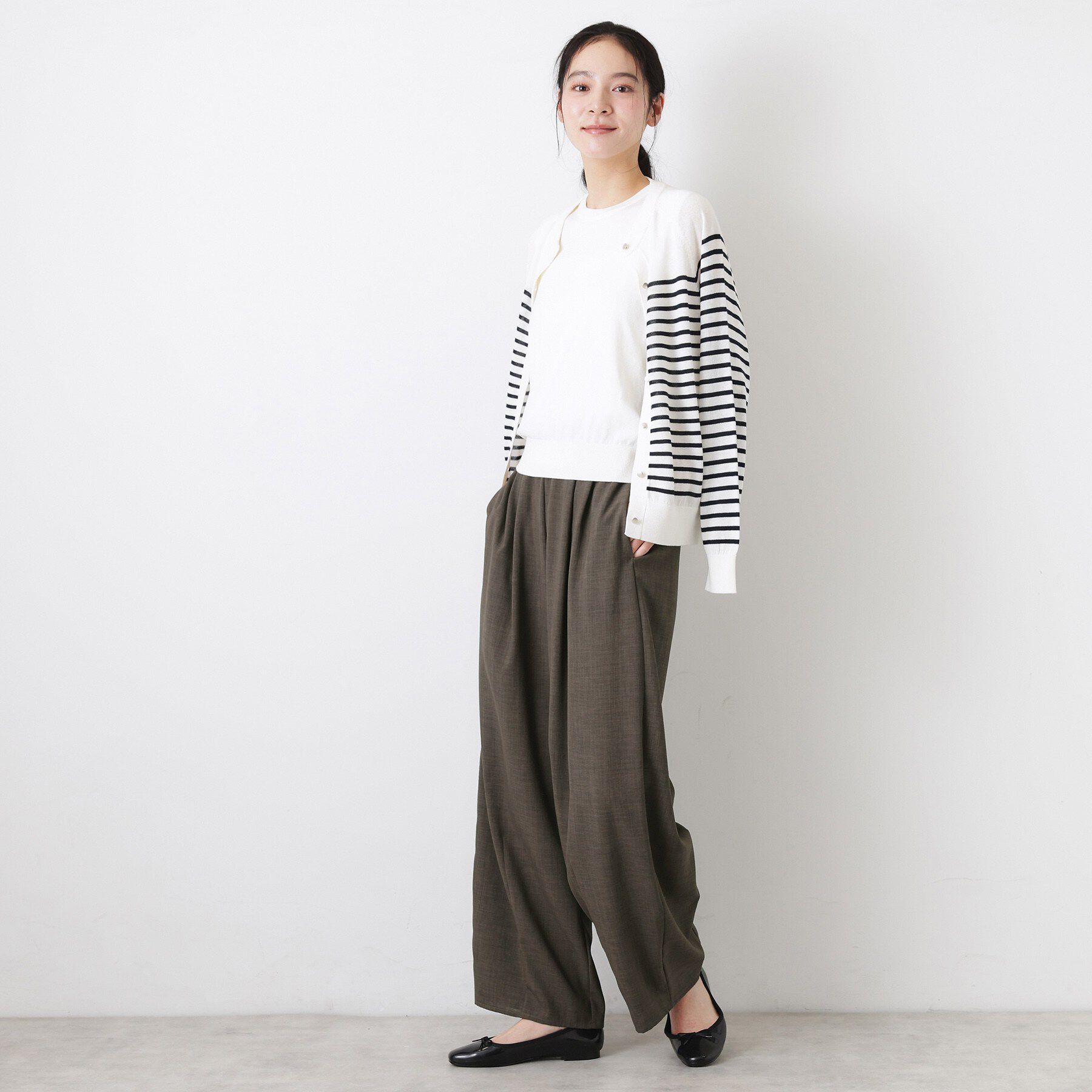 Dessin「【UVカット/接触冷感】カーヴィシルエットパンツ」|その他|