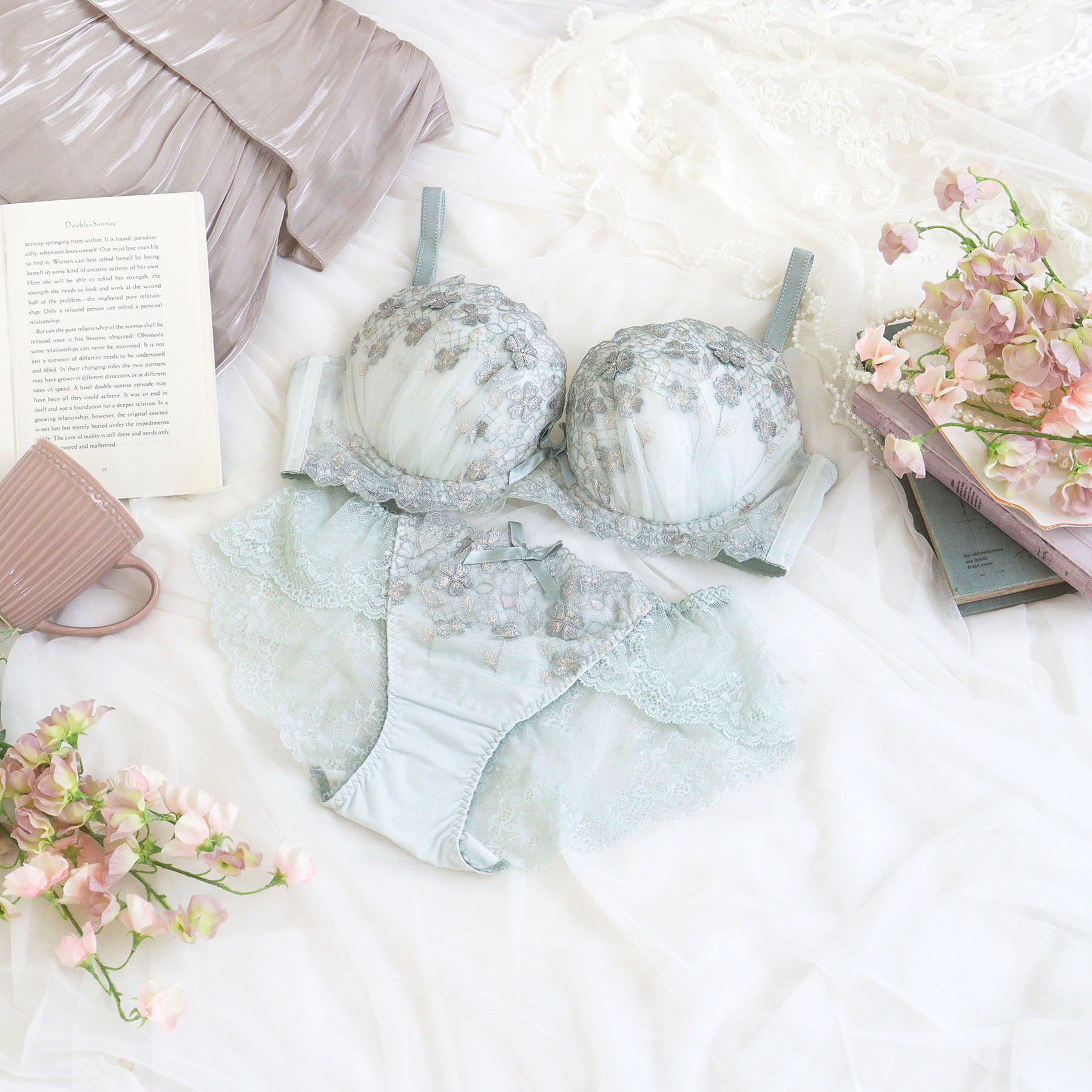 Risa Magli「ドーラ ブラジャー （G-I） ＜バストアップタイプ＞」|インナー|