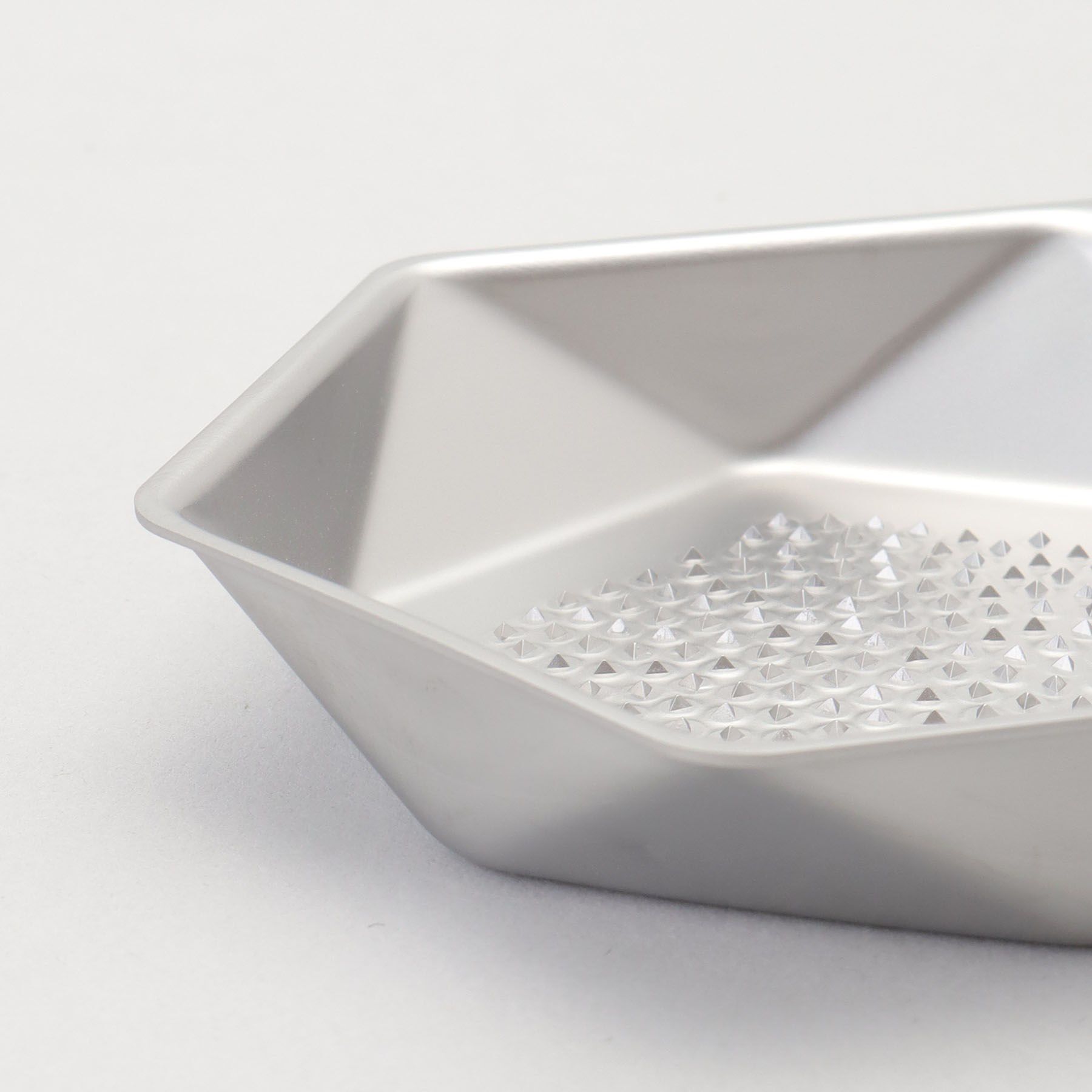 212 KITCHEN STORE「オールステンレス薬味おろし 極目立て ＜関孫六 ＞」|食器・キッチングッズ|