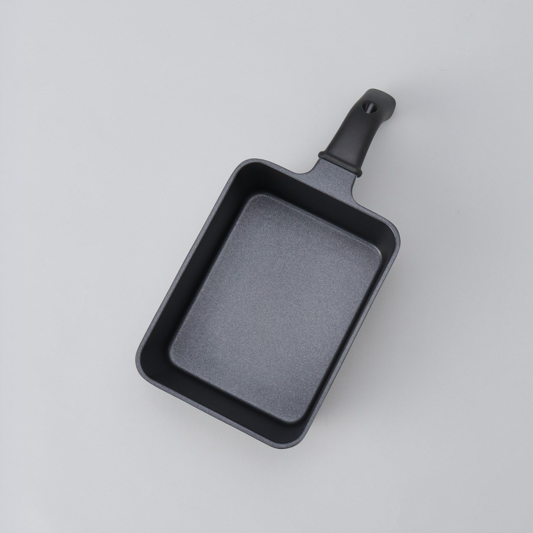 212 KITCHEN STORE「角型揚げ鍋 フライバスケット付き グレージュ ＜Toffy  トフィ＞」|食器・キッチングッズ|