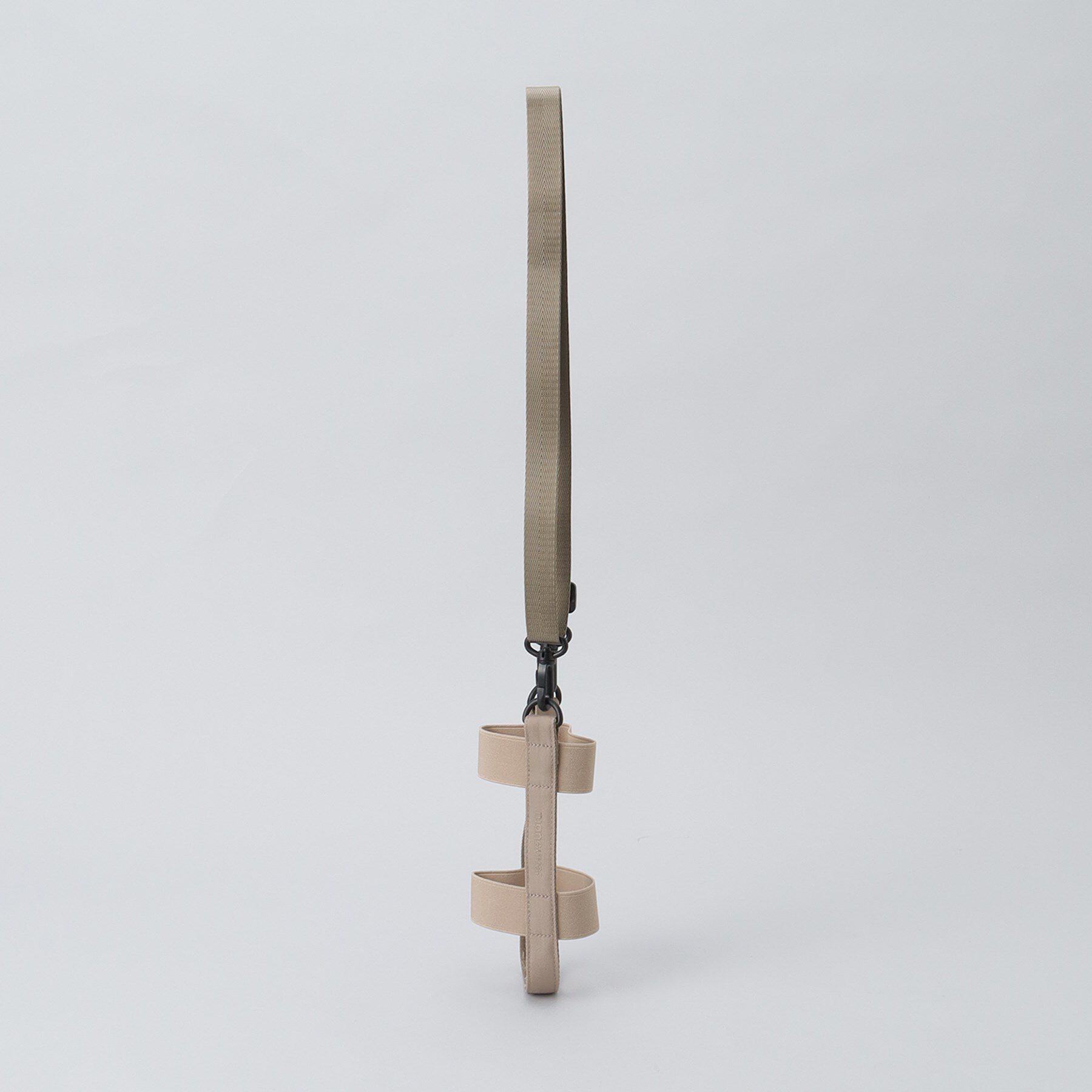 212 KITCHEN STORE「伸縮ボトルホルダー maneuver BE」|食器・キッチングッズ|