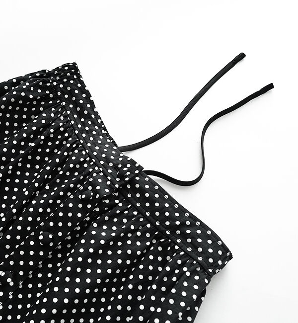 オオカミとフクロウ「フクロウと通り雨のカヌレ」|スカート|