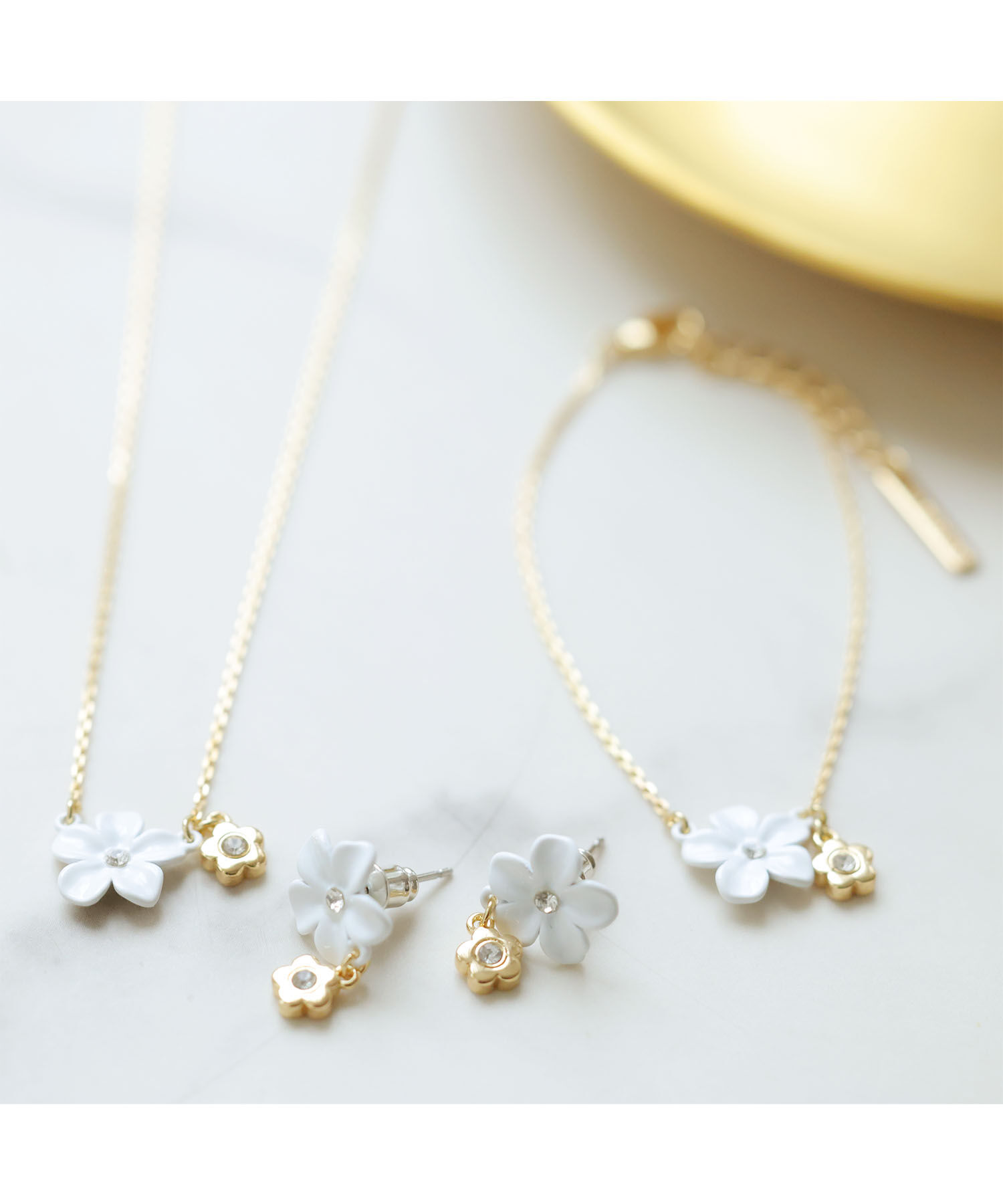 MARY QUANT「ジャスミン ピアス」|ピアス|