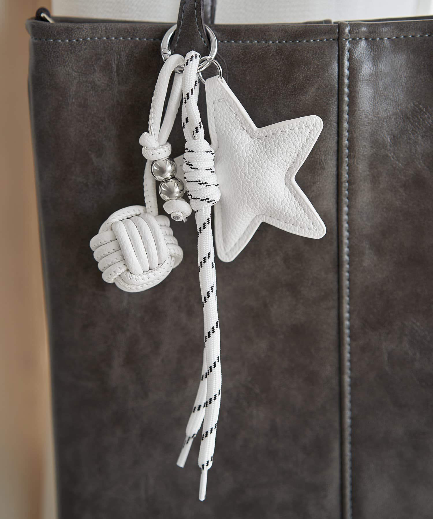 STYLE DELI「フェイクレザーSTARチャーム」|チャーム・キーホルダー|