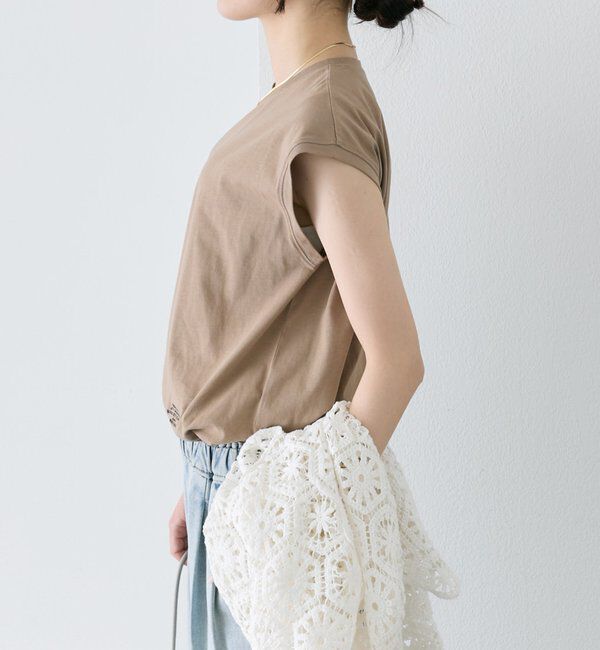  「【汗ジミ防止加工】ワンポイントロゴ刺繍フレンチスリーブTシャツ」|Tシャツ・カットソー|