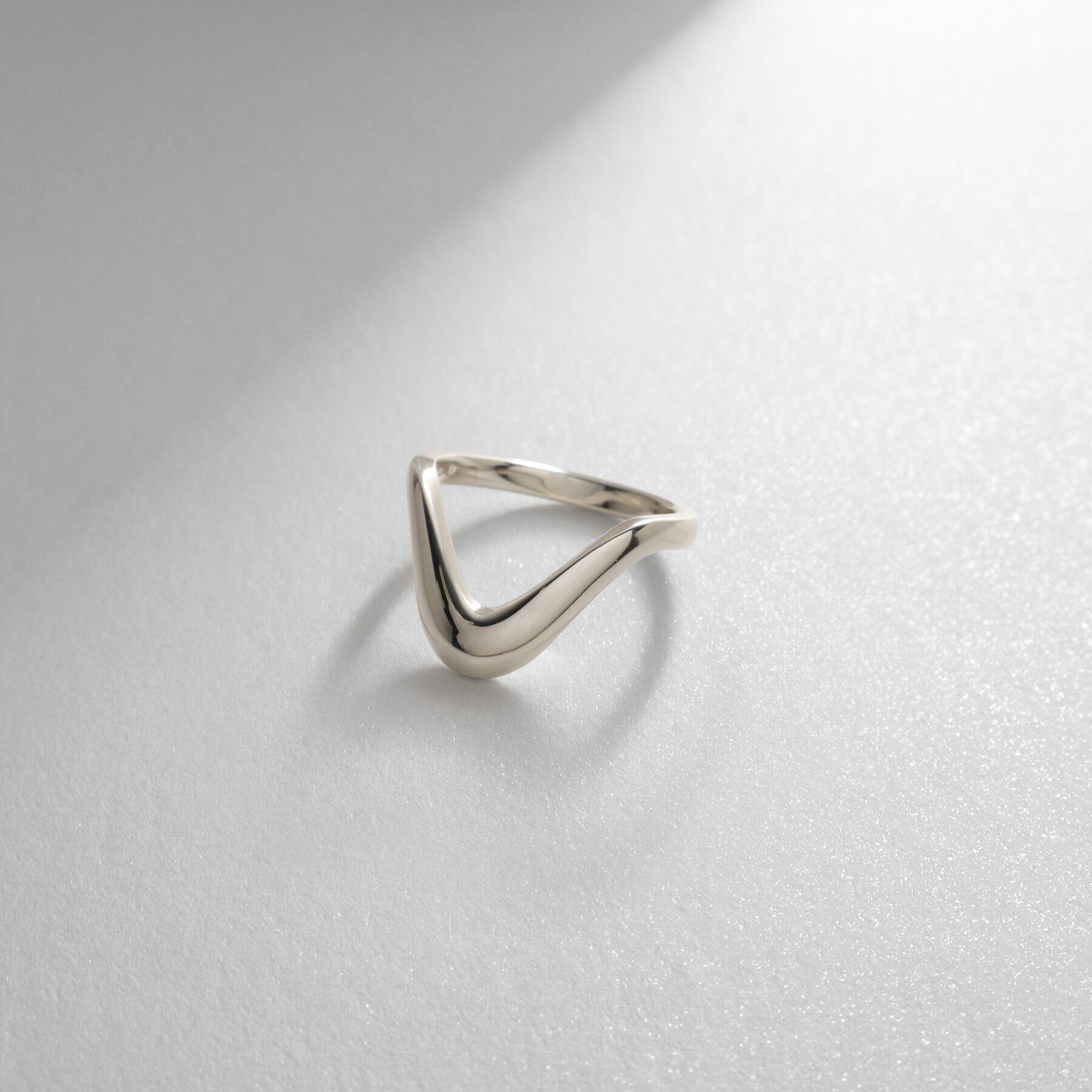 COCOSHNIK ONKITSCH「シルバー ニュアンスリング ドリップ」|リング|