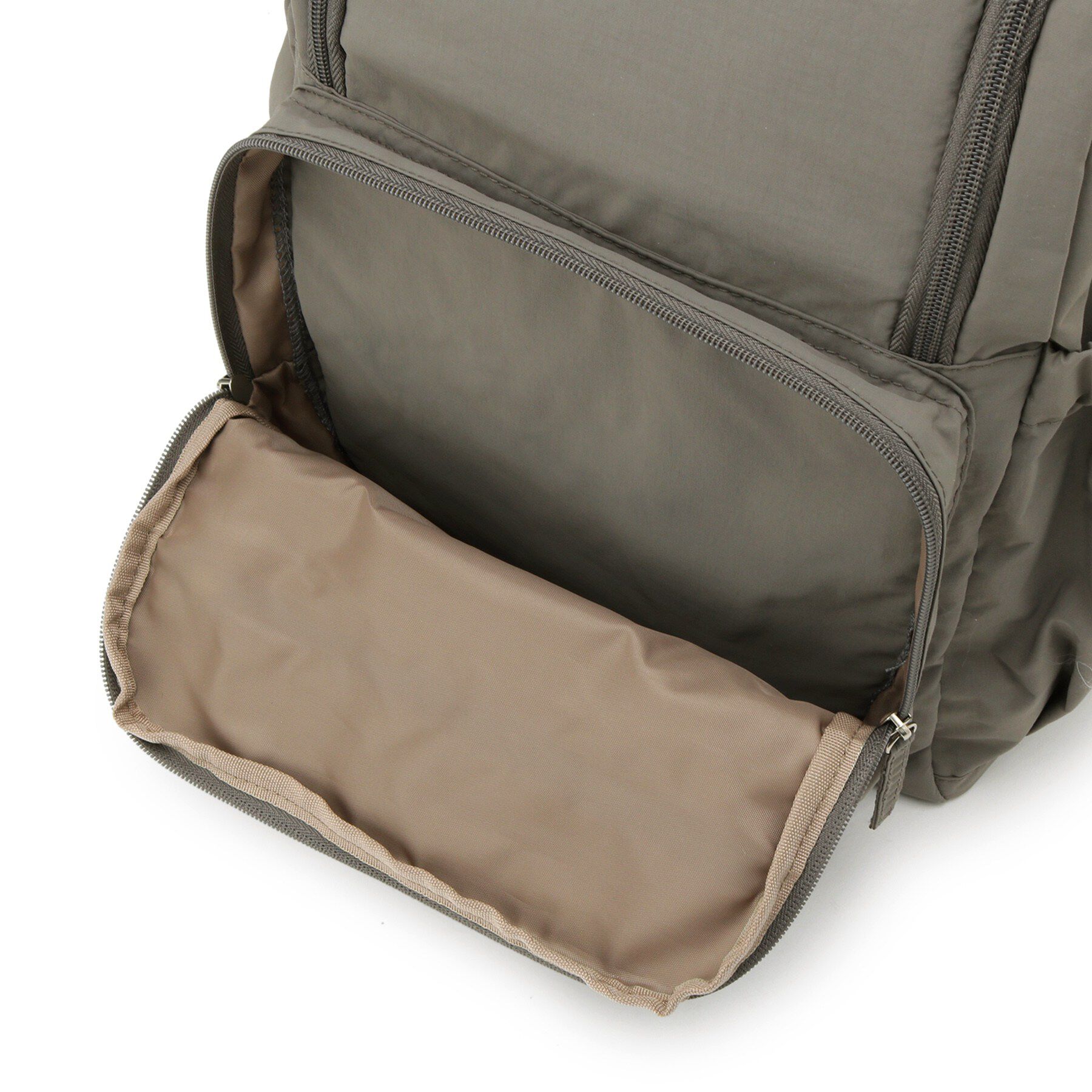 SHOO･LA･RUE「【撥水/A4サイズ可】他ポケットでらくらく整理整頓 13ポケットバックパック」|リュック|