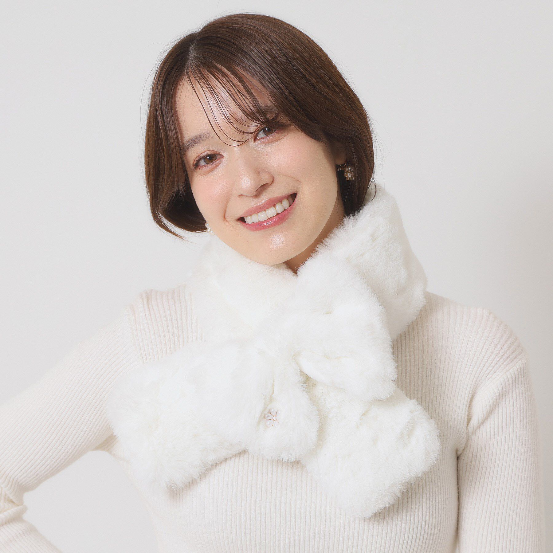 ITS&rsquo;DEMO「リボンモチーフファーマフラー」|ストール|