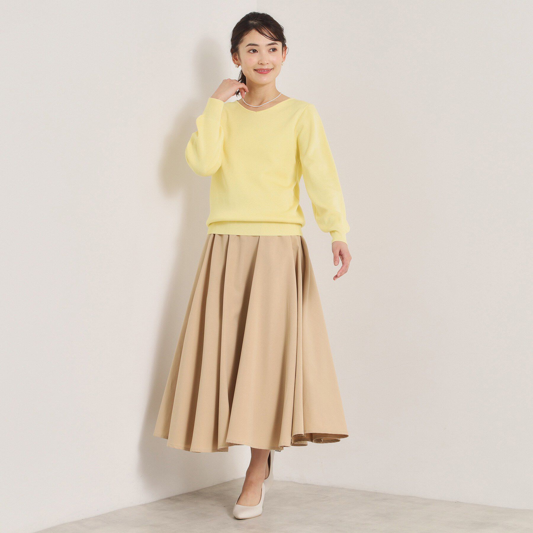 ITS&rsquo;DEMO「【洗濯機OK】花粉防止Vネックニット」|ニット・セーター|