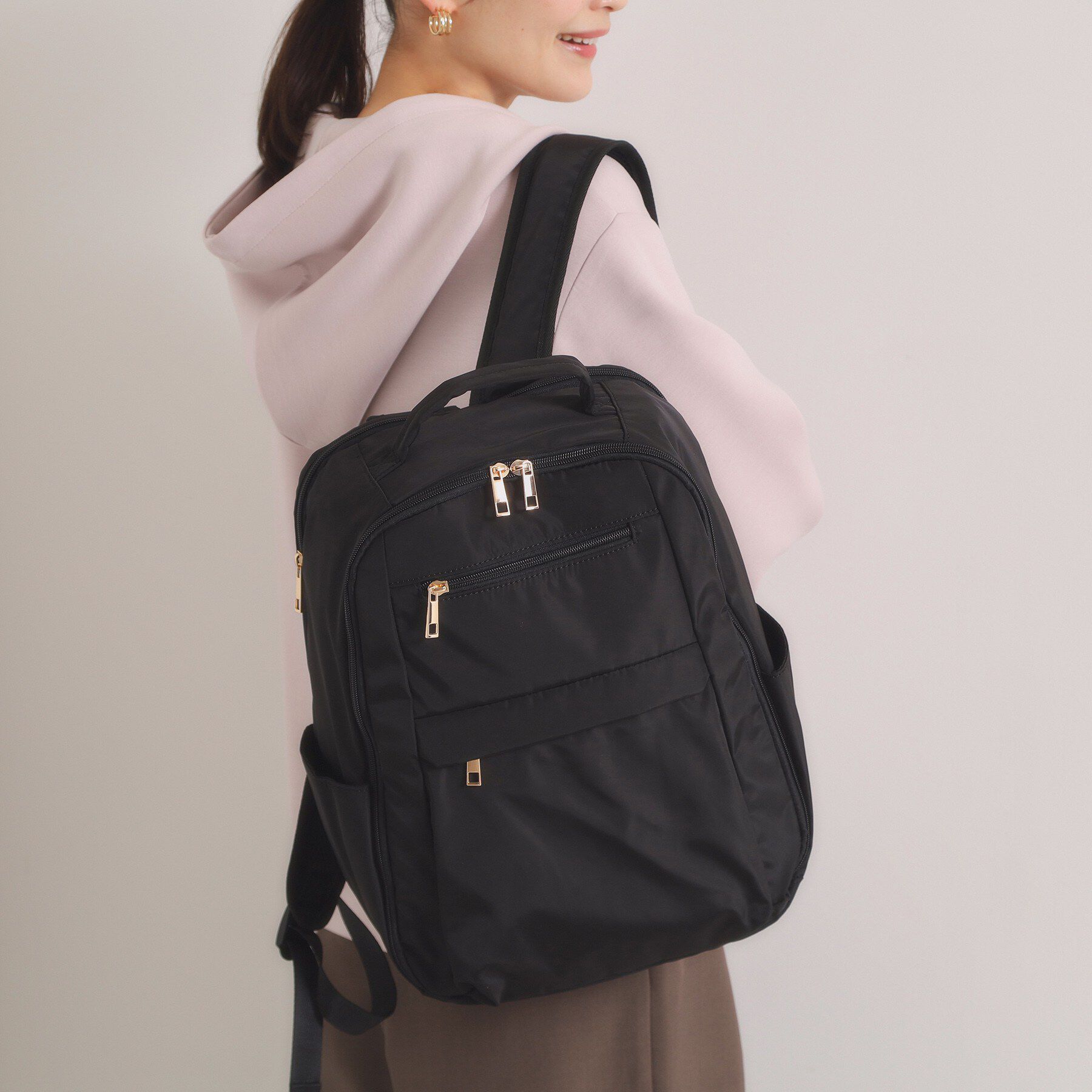 ITS&rsquo;DEMO「【12ポケット】ガバッとリュック」|リュック|ブラック(019)