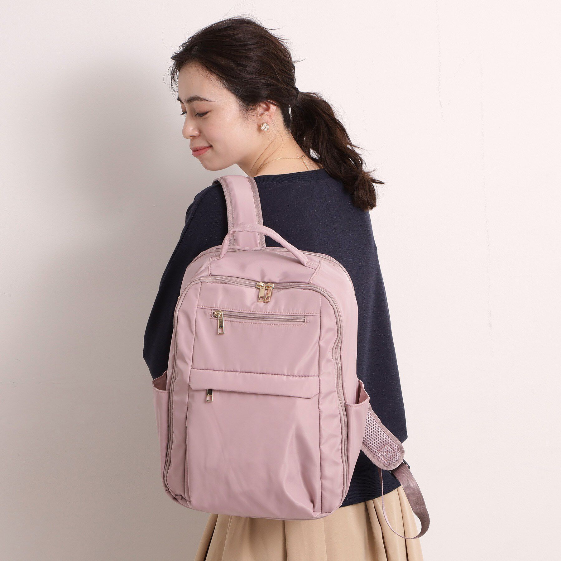 ITS&rsquo;DEMO「【12ポケット】ガバッとリュック」|リュック|