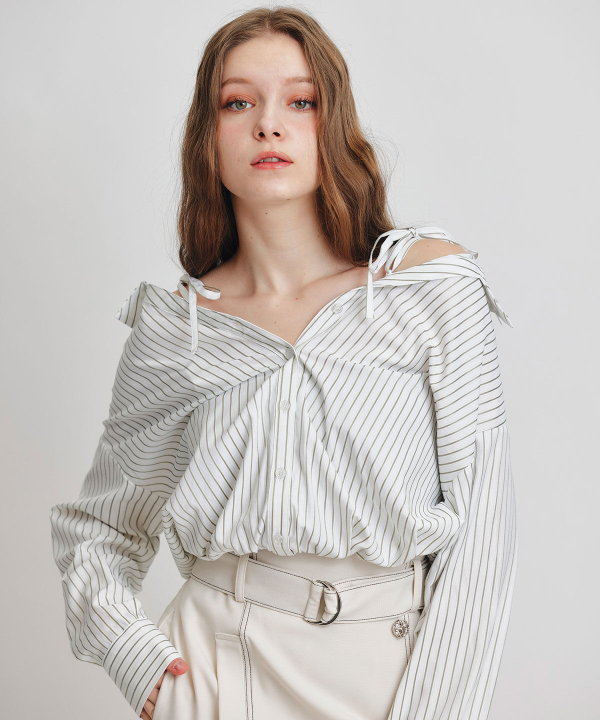 REDYAZEL「ベアレイヤードストライプバルーンオフショルブラウス」|シャツ・ブラウス|white/borderｽﾄﾗｲﾌﾟ