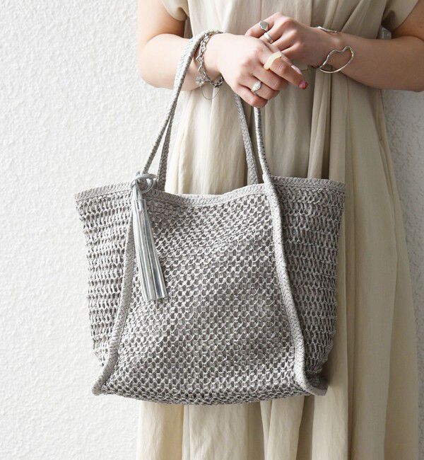 SHIPS any「SHIPS any: タッセル 透かし編み ペーパー トート バッグ」|トートバッグ|