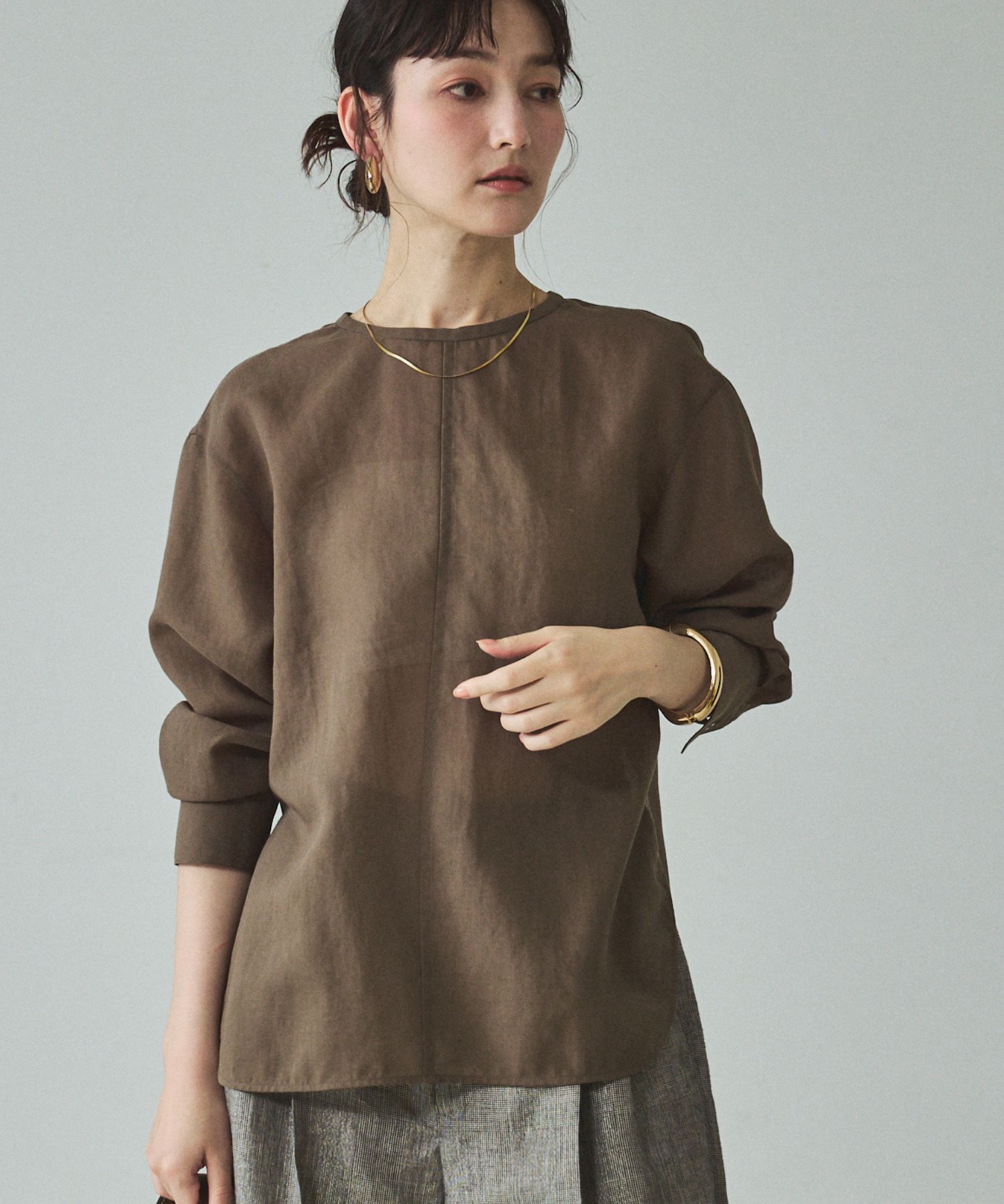 qualite「【大人の程よい透け感】シアーTブラウス」|シャツ・ブラウス|