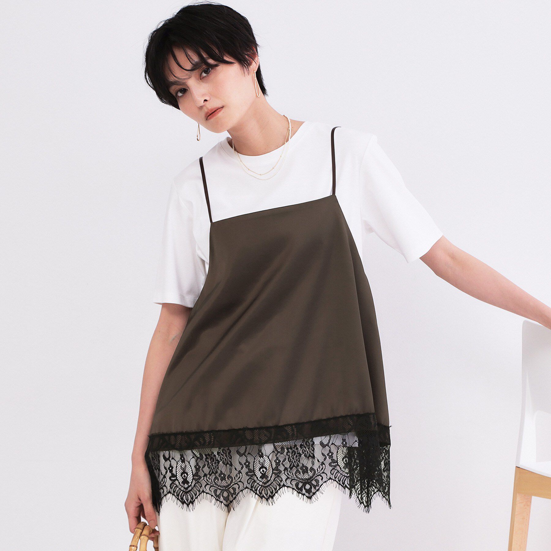OPAQUE.CLIP「裾レースサテンキャミブラウス【洗濯機OK】」|キャミソール|ブラウン(044)