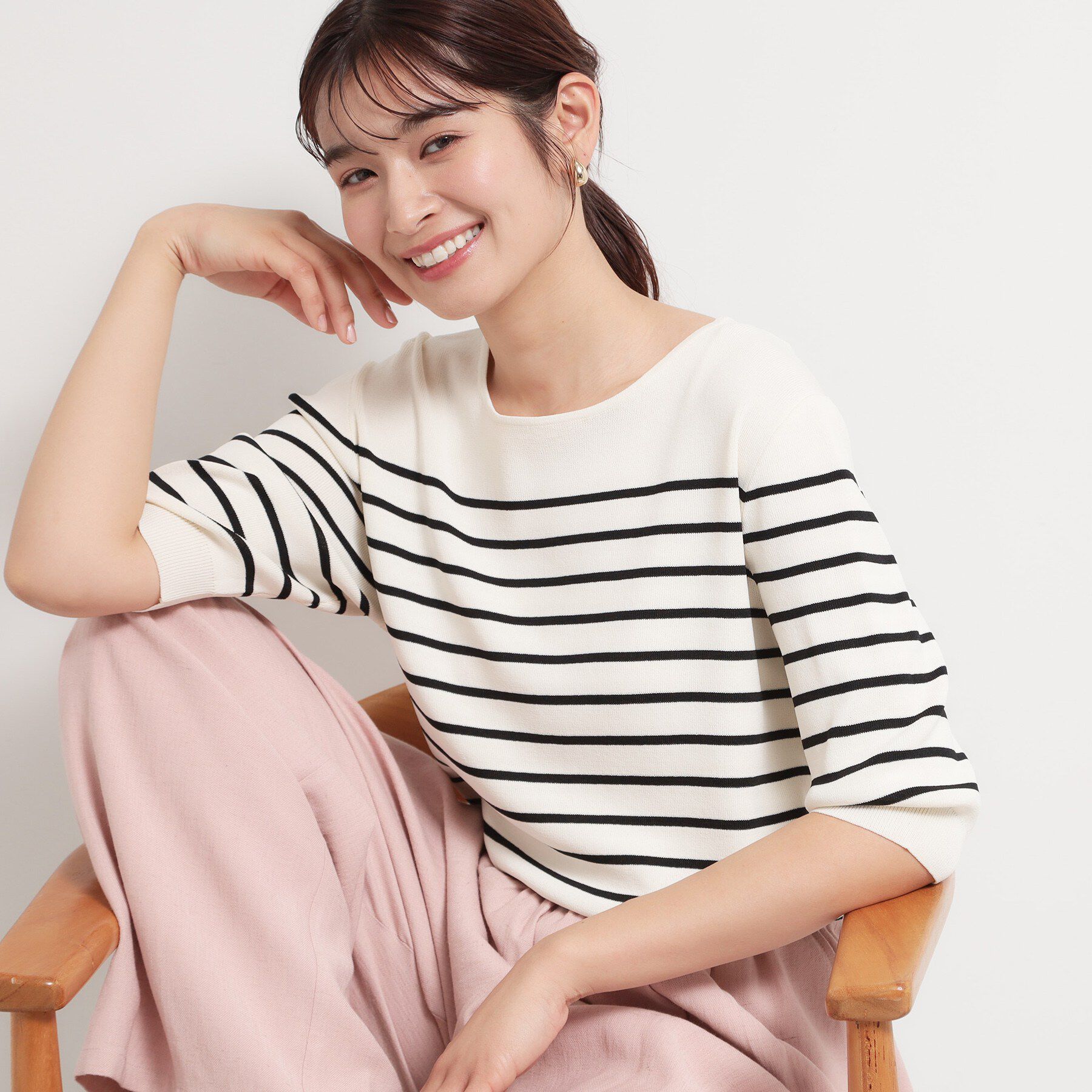 THE SHOP TK「【S-XL/ひんやりタッチ】美しさ際立つ 6分袖ニット 洗濯機OK/UVケア/毛玉になりにくい」|ニット・セーター|