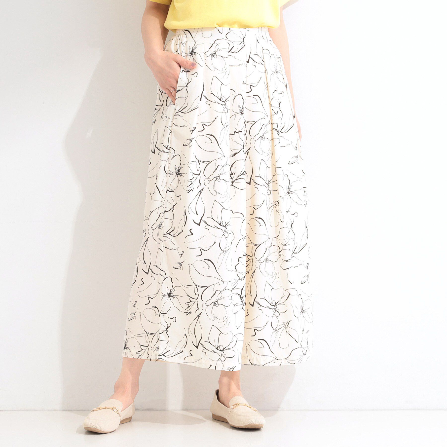 SHOO･LA･RUE「【S-LL/柄が選べる】大人上品な花柄でコーデが彩る アソートプリントスカーチョ」|その他|