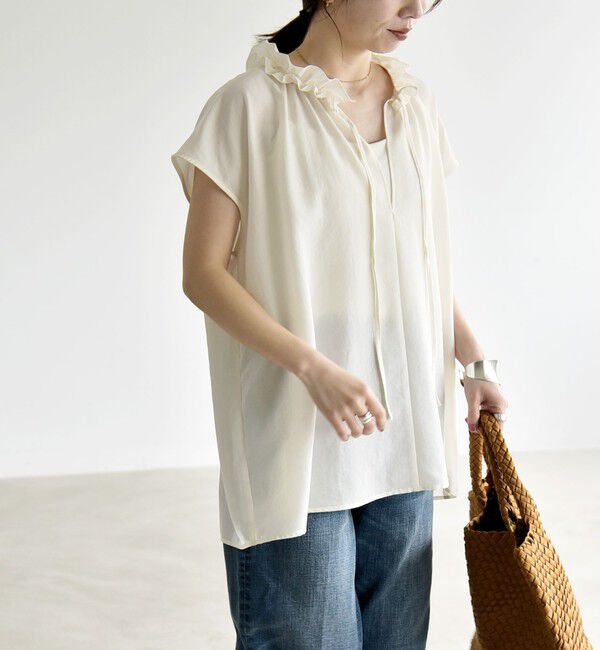 quaranciel「《追加予約》quaranciel:〈洗濯機可能〉フリルカラー リボン フレンチスリーブ ブラウス」|シャツ・ブラウス|