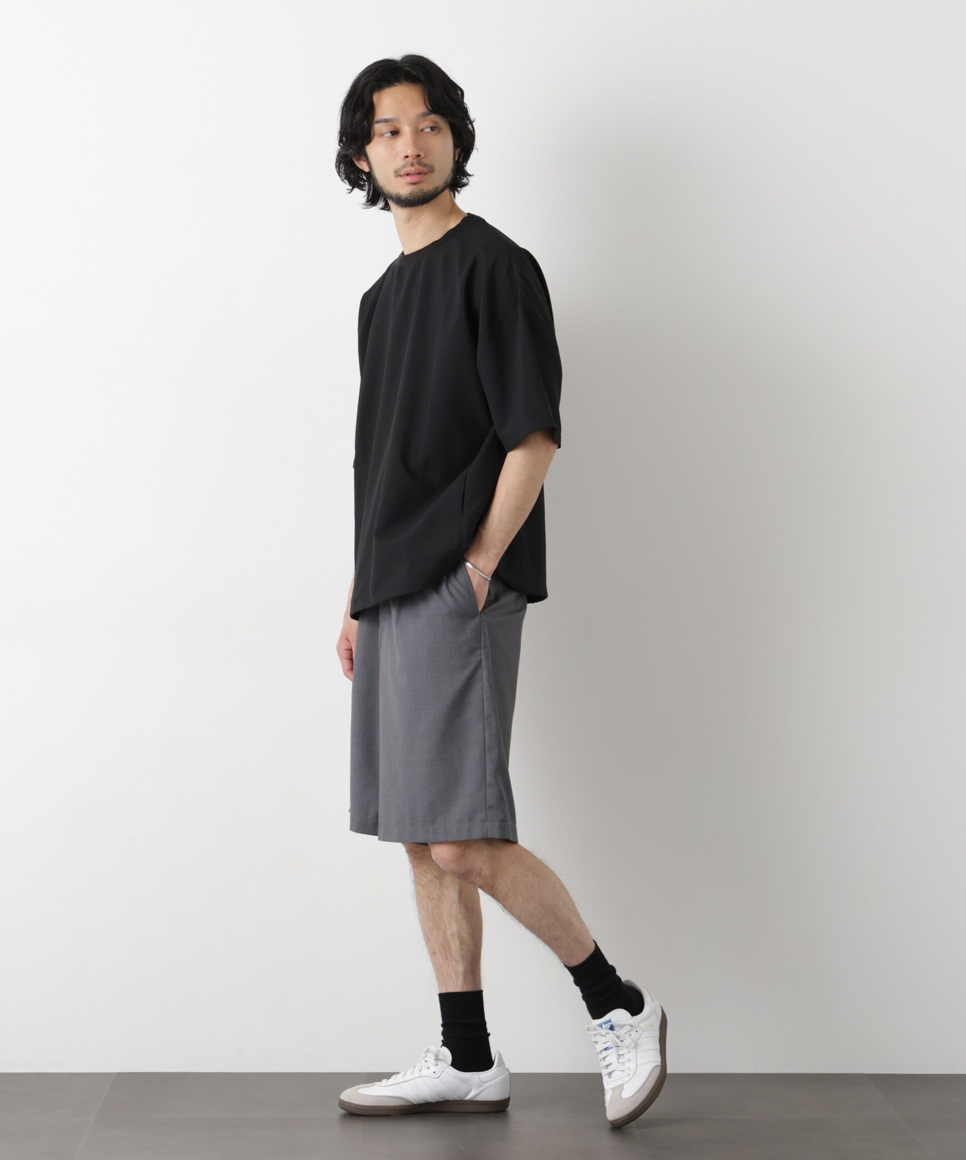 nano･universe「ビッグドレープ ショートパンツ」|チノ|