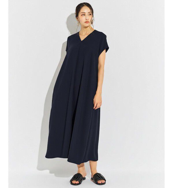 BEIGE,「VIRGILE / Vネックリラックスワンピース」|ワンピース|