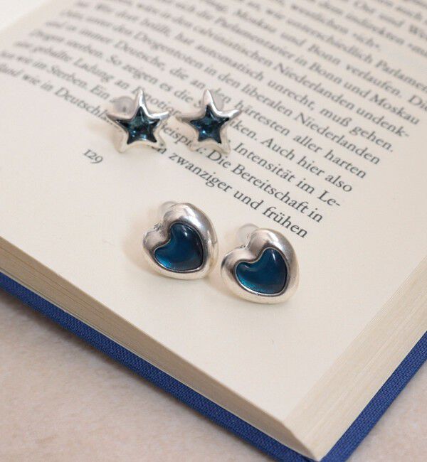 fredy emue「アンティーク調ハートピアス」|ピアス|