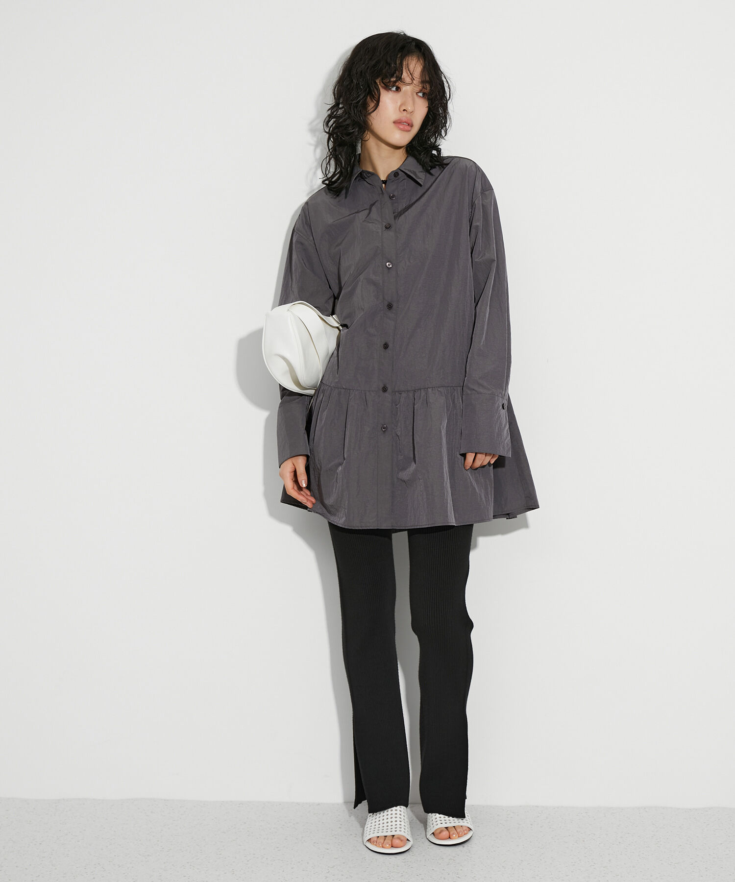 ADAM ET ROPE'「ギャザーヘムチュニックシャツ」|シャツ・ブラウス|