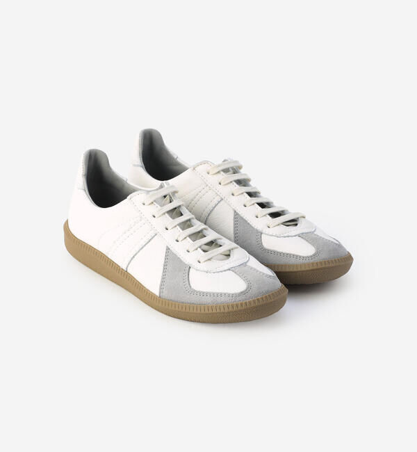  「REPRODUCTION OF FOUND | 〈別注〉GERMAN MILITARY TRAINER WOMEN」|スニーカー|WHITE