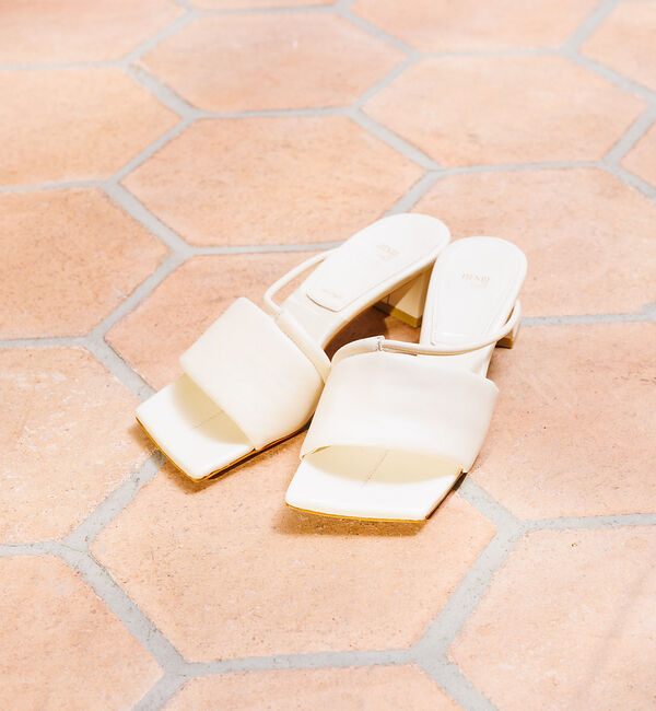 Rouge vif「【HENRI EN VARGO/ヘンリ エン ヴァーゴ】HAZEL ミュールサン」|サンダル|