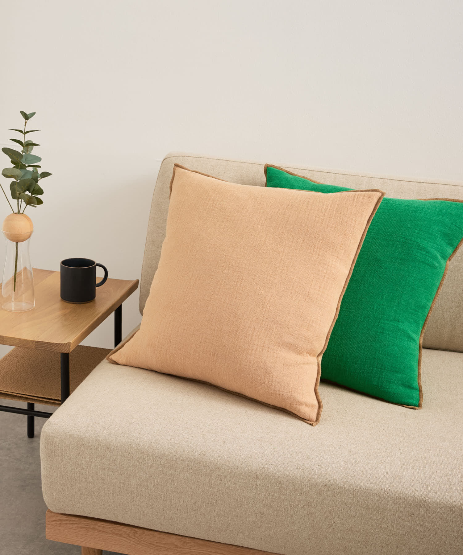 URBAN RESEARCH DOORS「BRITA SWEDEN　EVY クッションカバー 50&times;50cm」|クッション・クッションカバー|