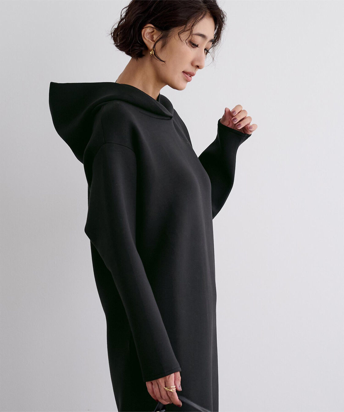 ur's「ボンディングフーディーワンピース」|ワンピース|