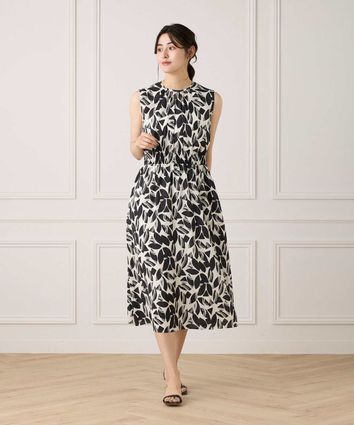 INED「ノースリーブプリントワンピース」|ワンピース|