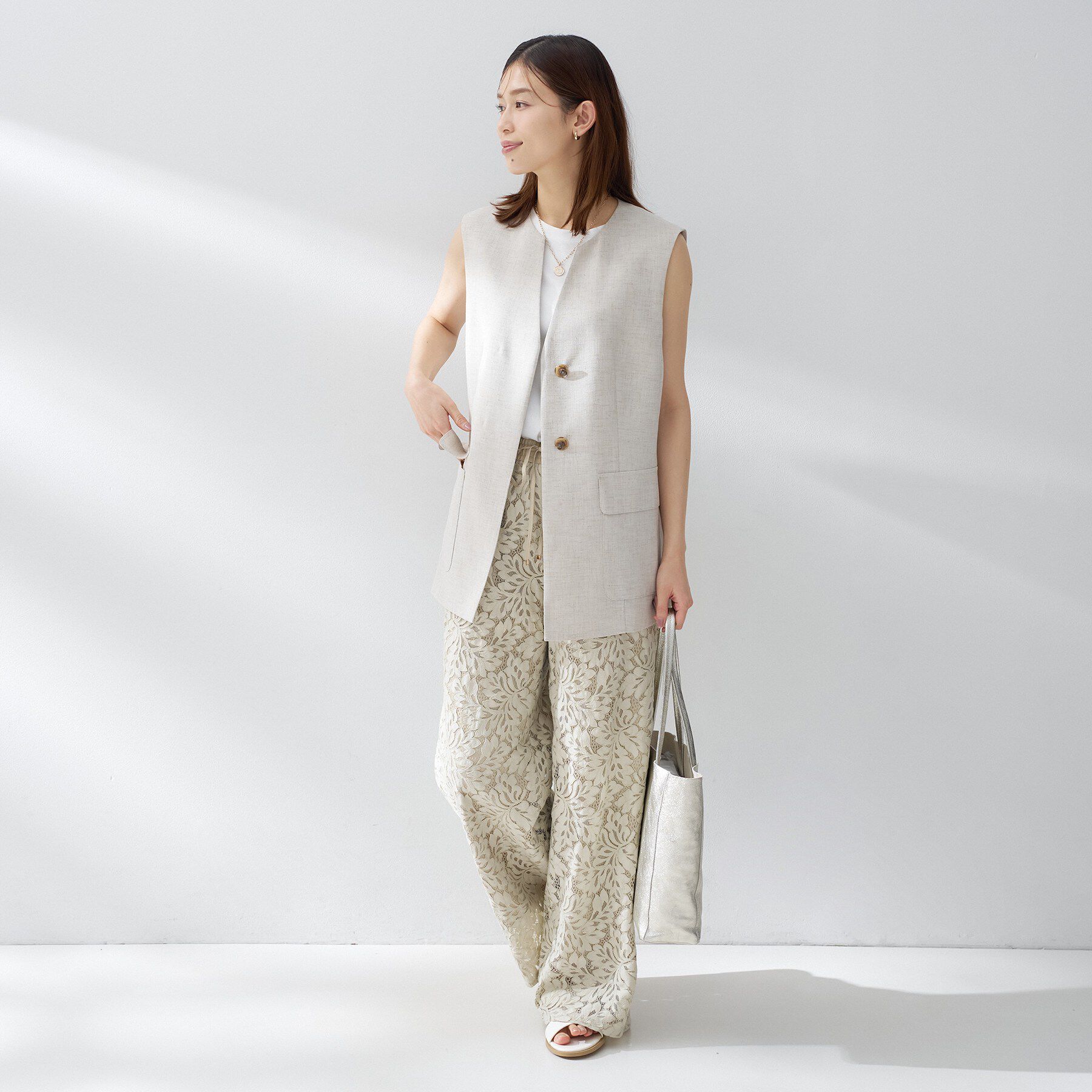 UNTITLED「スラブキーネックジレ」|ベスト・ジレ|